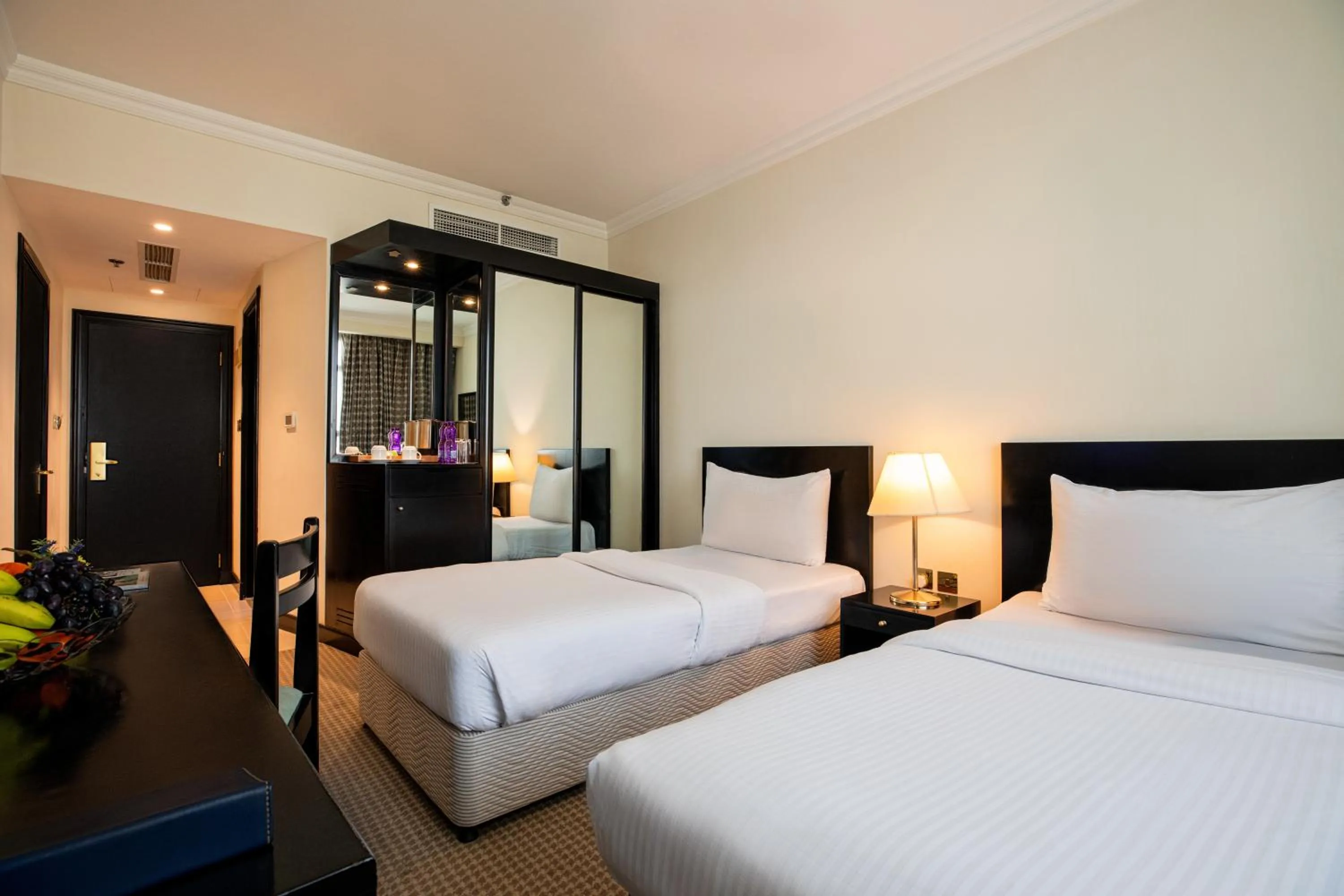 Photo of the whole room, Bed in Swiss-Belinn Doha