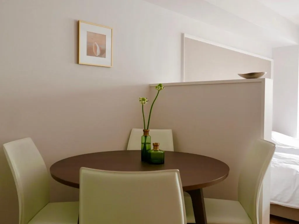 Living room, Bed in Tokyo Sakurako Hatchobori