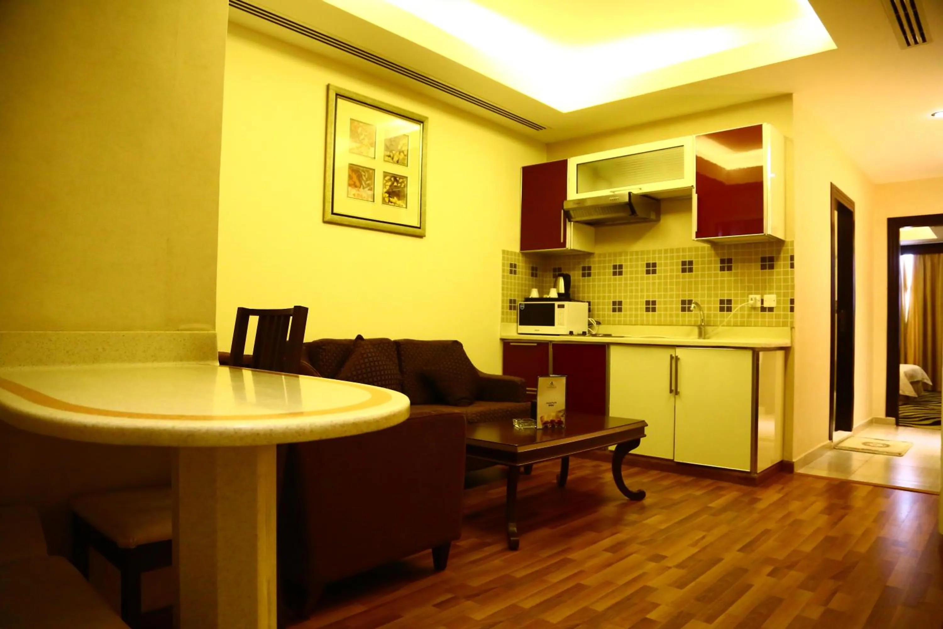 Kitchen or kitchenette in Sanam Hotel Suites - Riyadh
