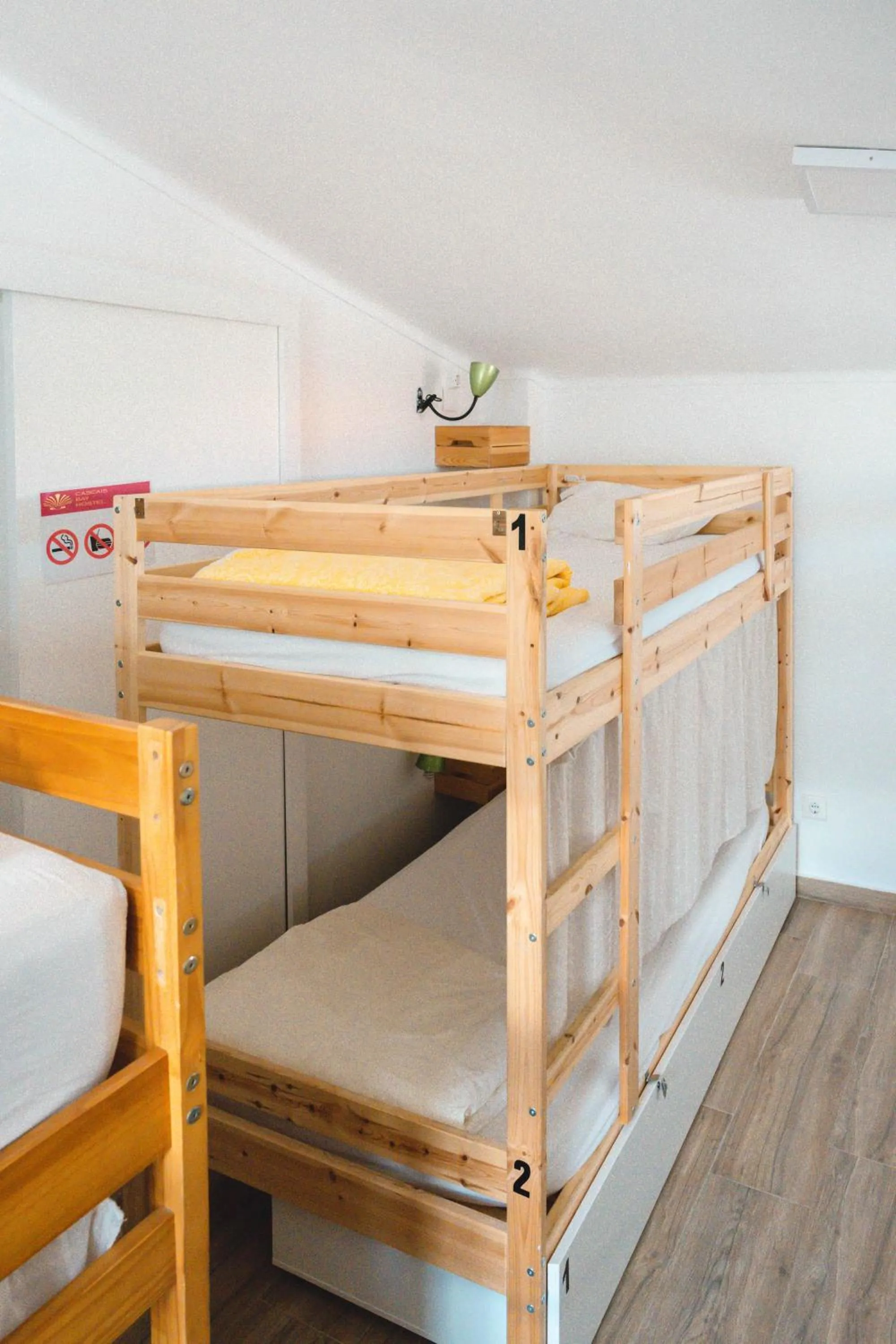 Bedroom, Bed in Cascais Bay Hostel