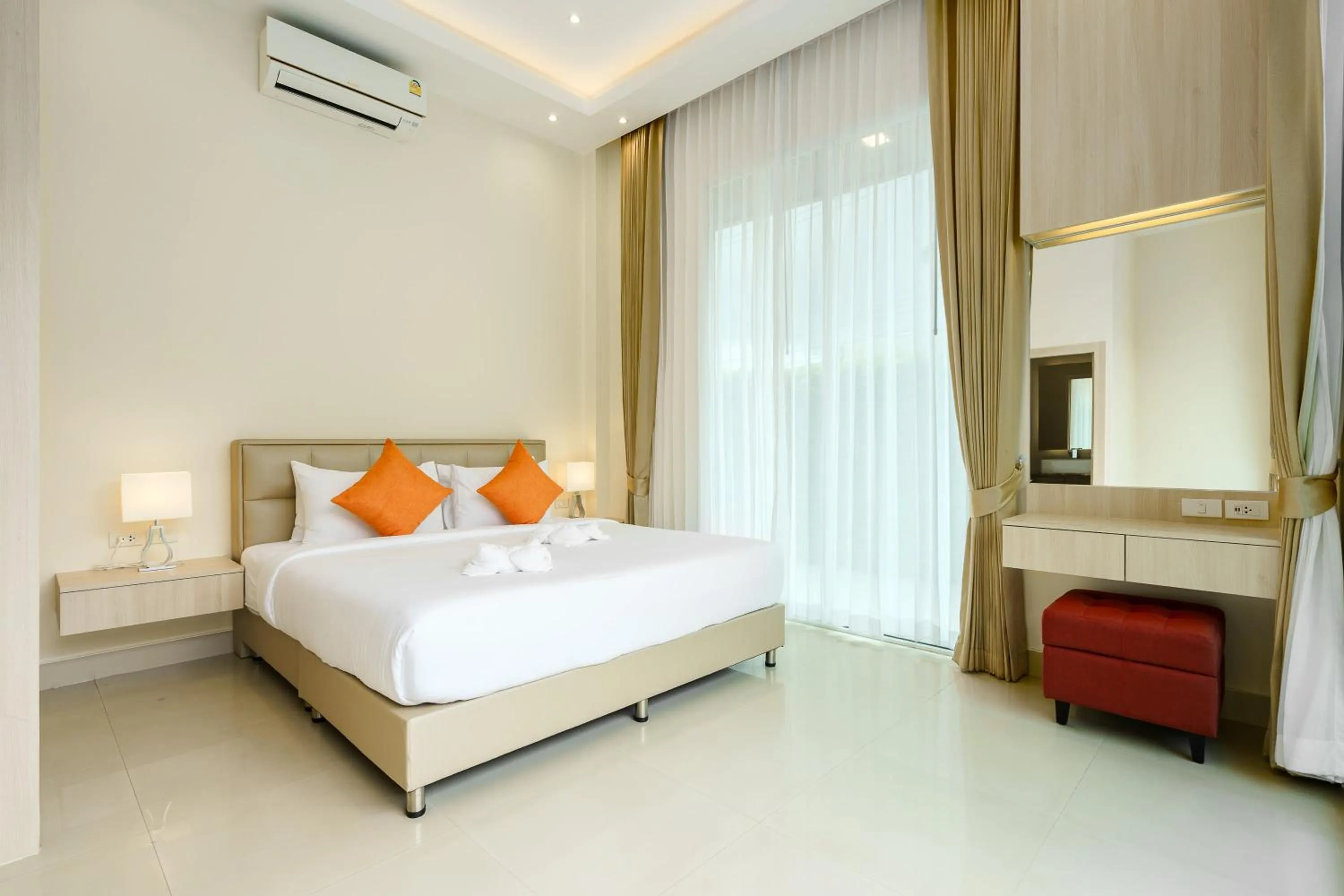 Photo of the whole room in Luxury Pool Villa A14 3BR 6-8 Persons