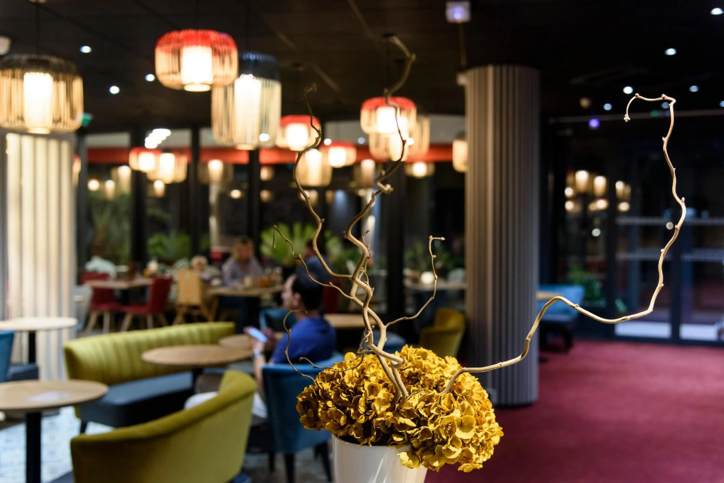 Lobby or reception in Best Western Montecristo-Bastia