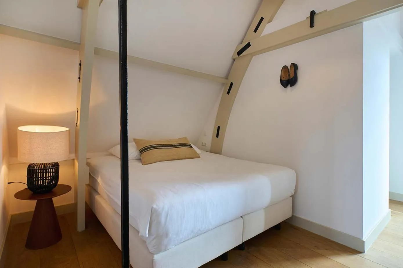 Bed in Hello I'm Local - Boutique Hostel