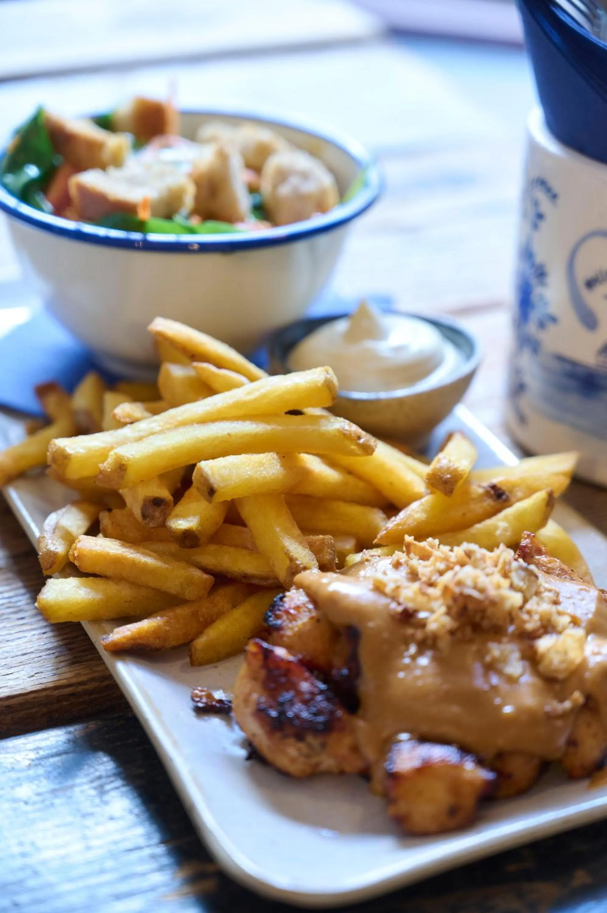 Restaurant/places to eat in Hello I'm Local - Boutique Hostel