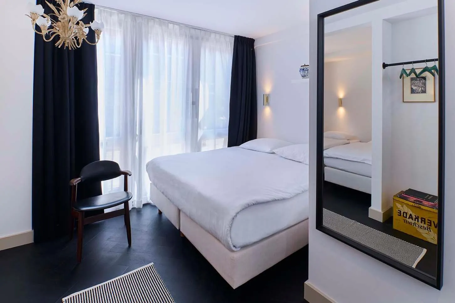 Bed in Hello I'm Local - Boutique Hostel