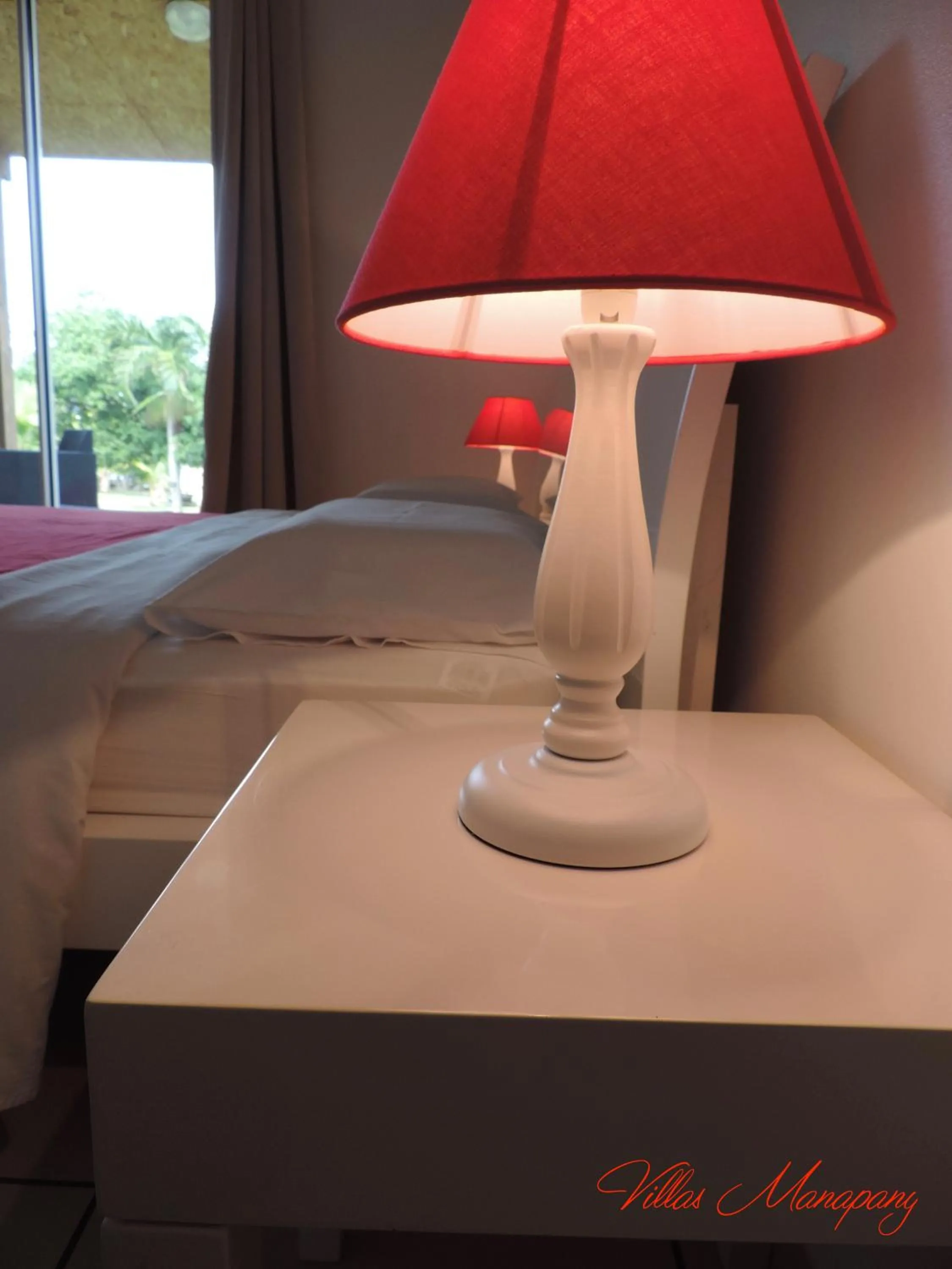 Bedroom, Bed in Villas Manapany
