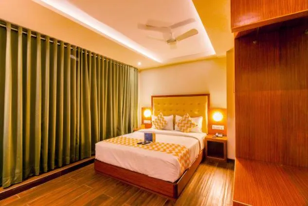 Bedroom, Bed in Aflon midc andheri east