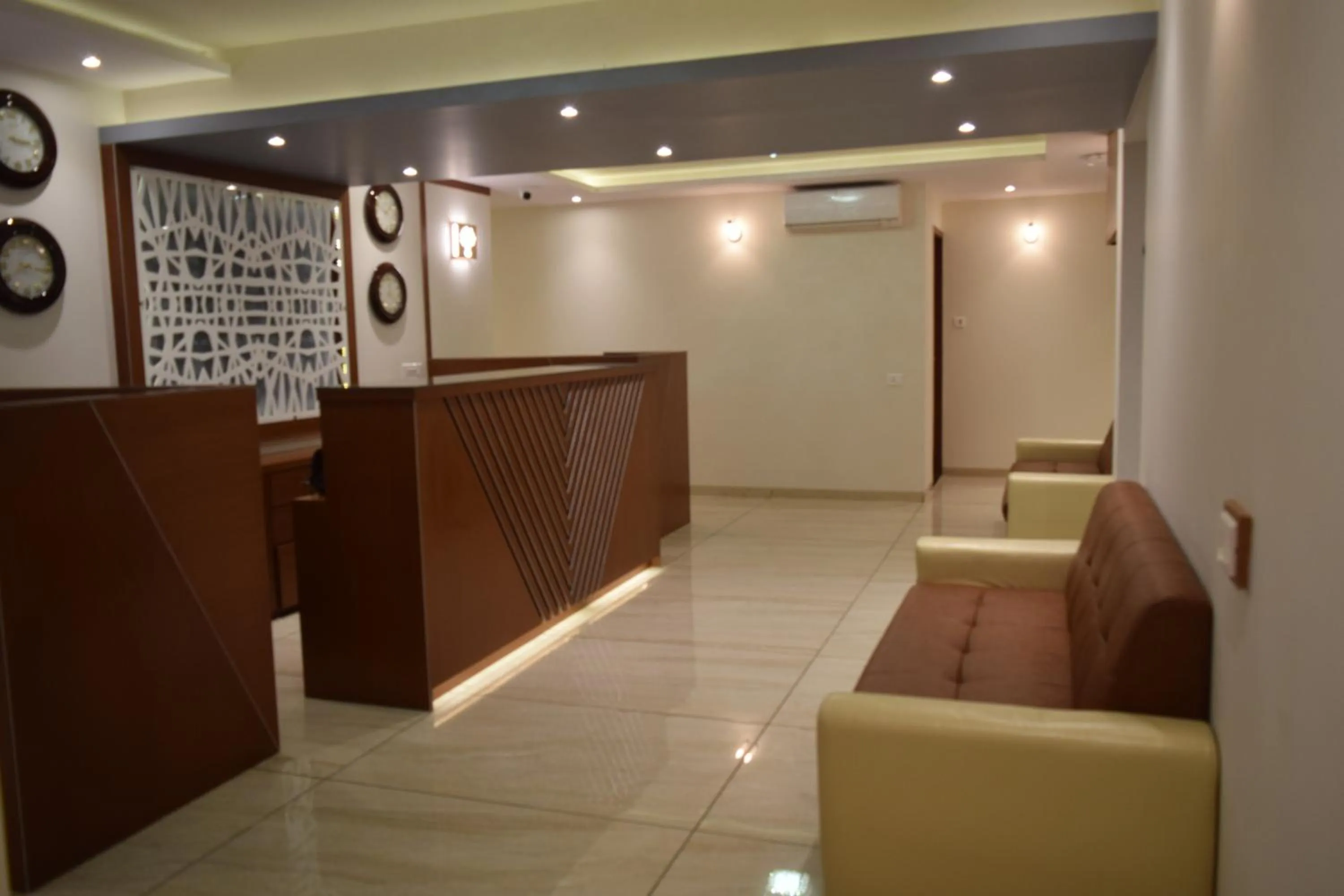 Lobby or reception in Aflon midc andheri east