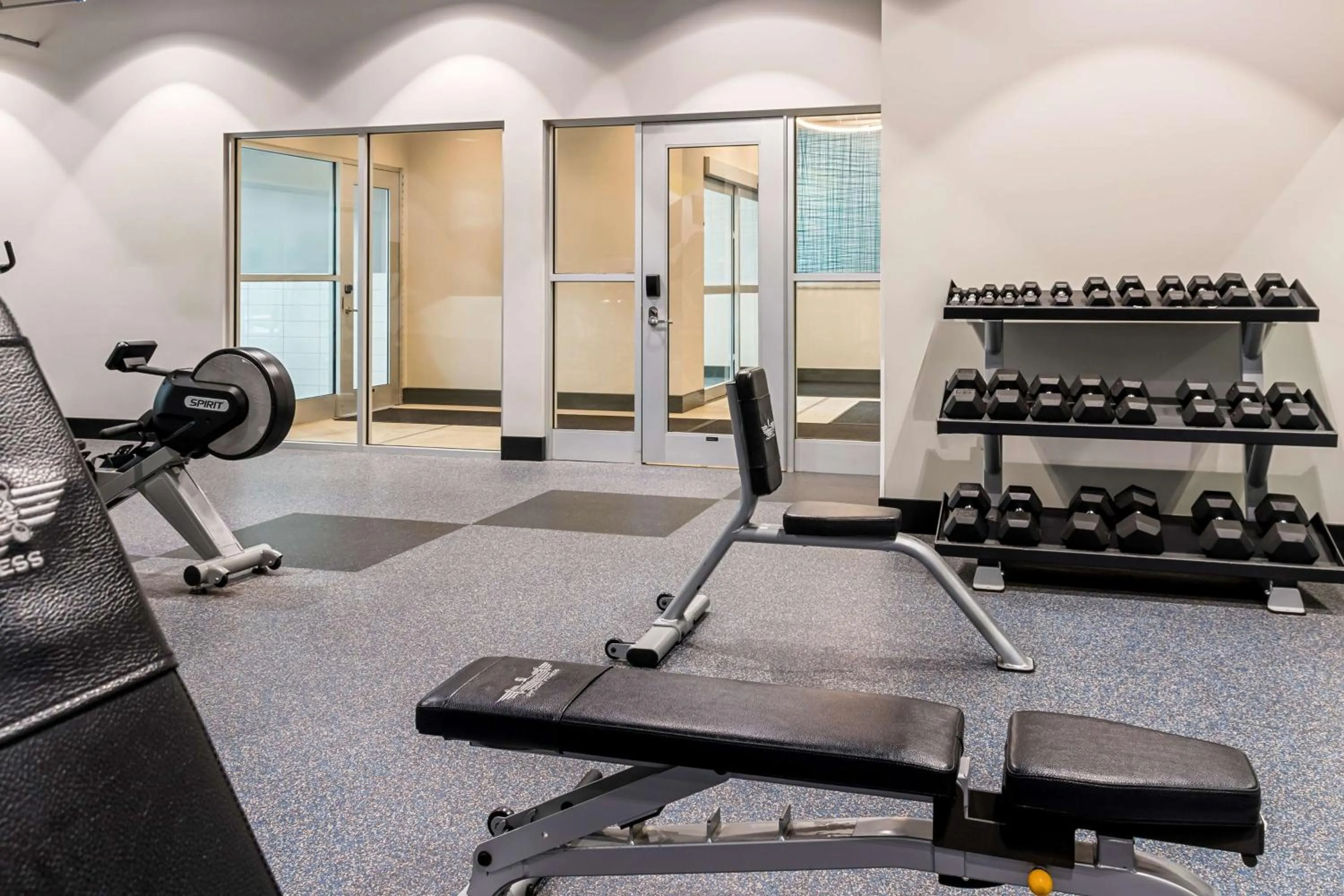 Fitness centre/facilities in Best Western Premier Winnipeg East