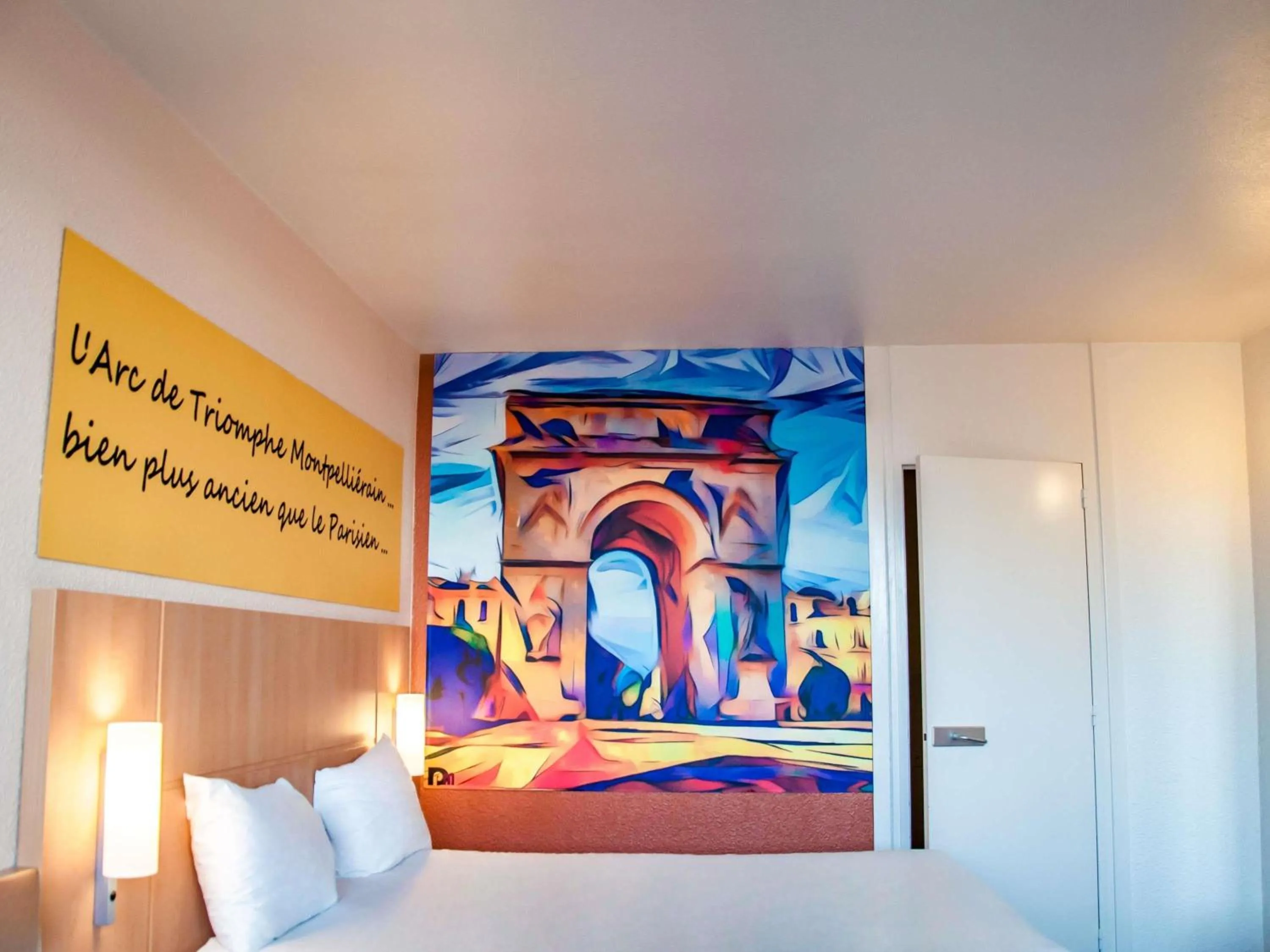 Bed in ibis Montpellier Centre Comedie