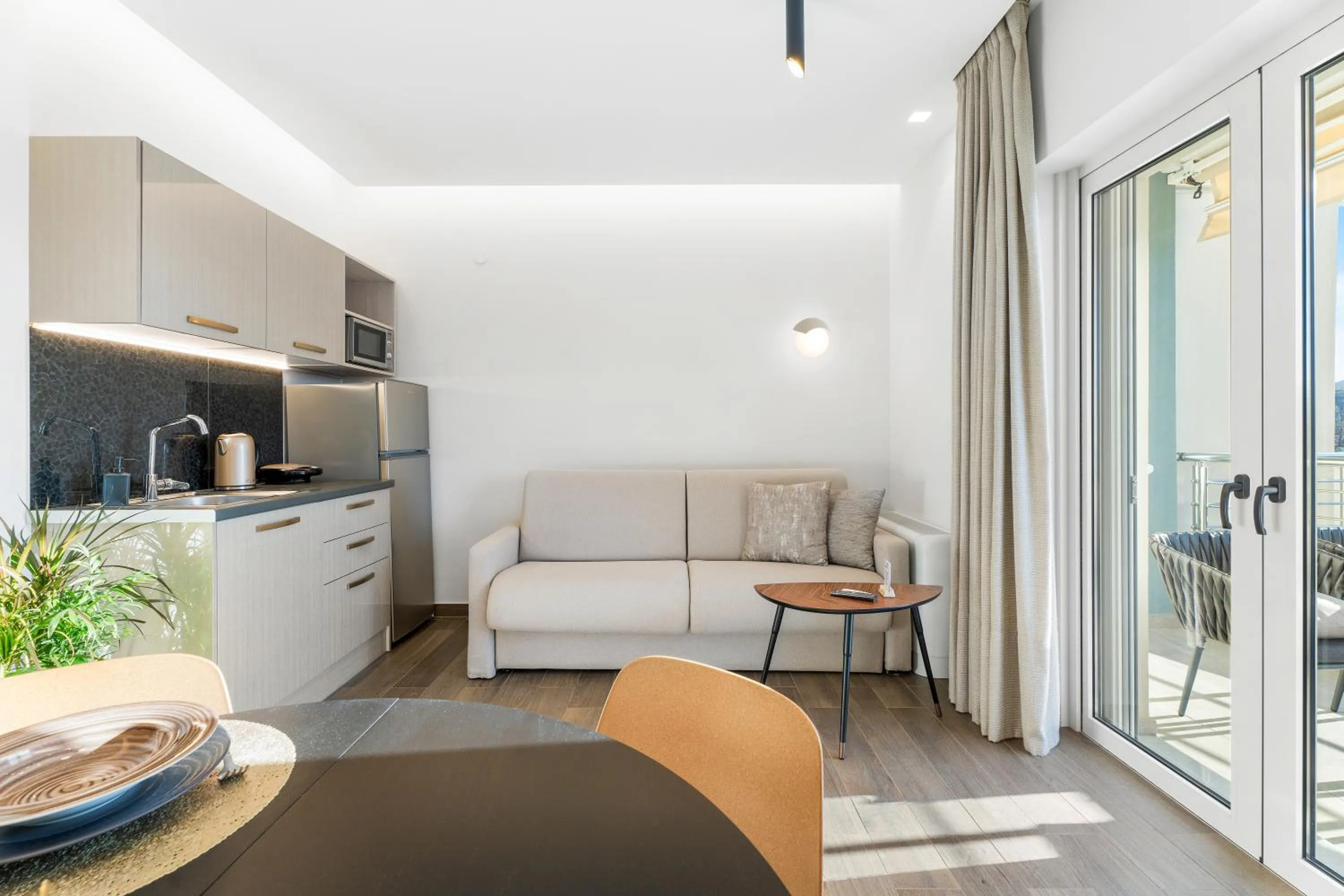 Kitchen or kitchenette in Frunze Luxury Apartments