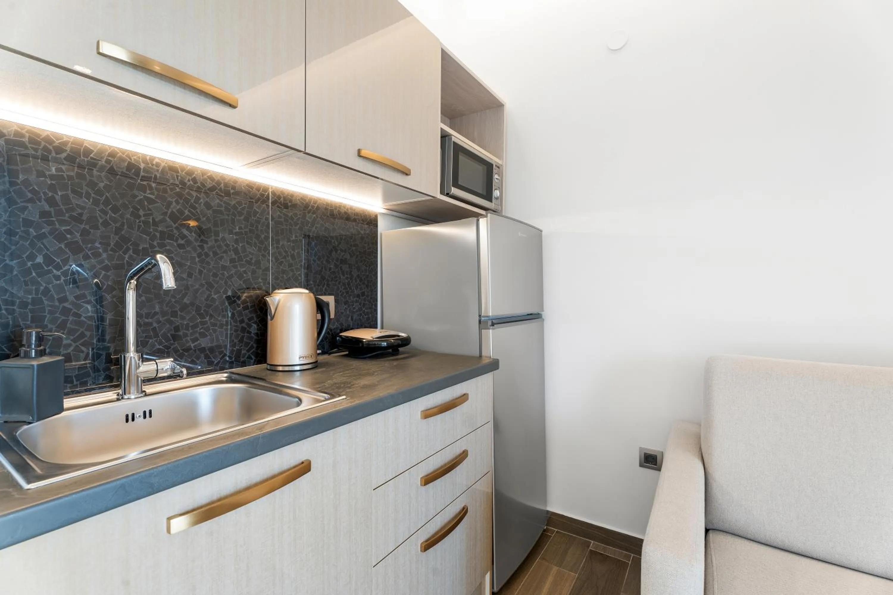 Kitchen or kitchenette in Frunze Luxury Apartments