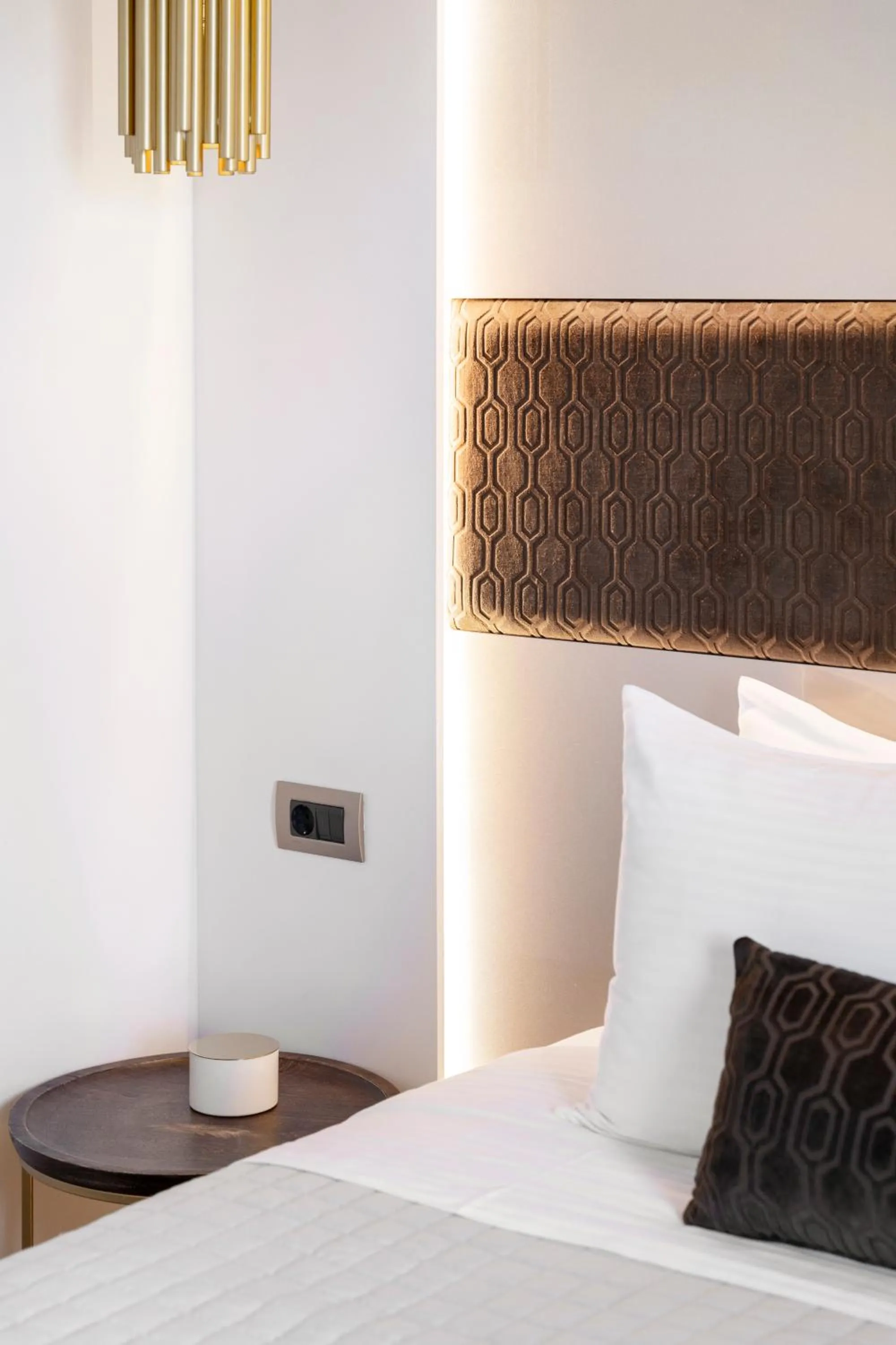 Bedroom, Bed in Frunze Luxury Apartments