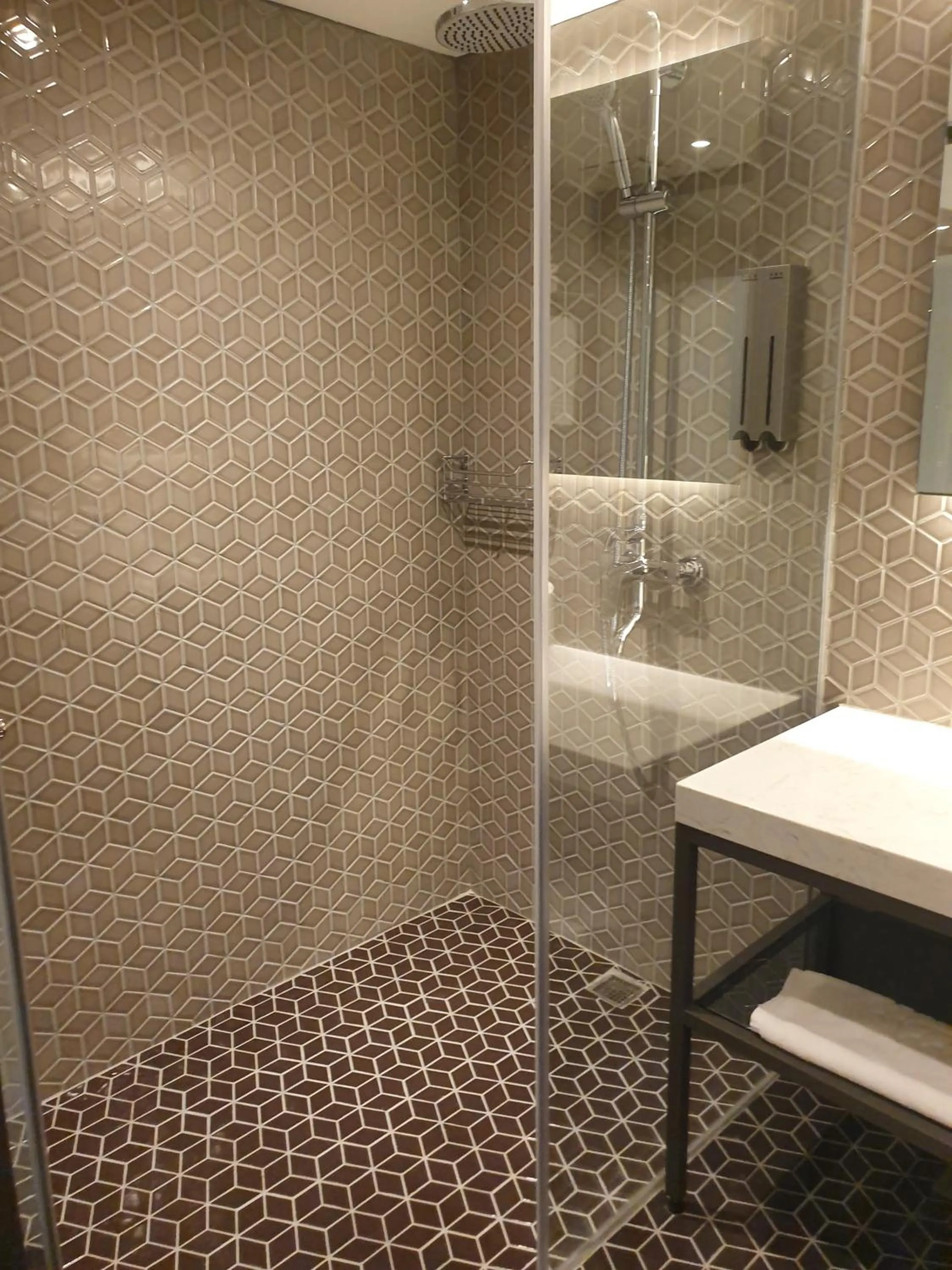 City Suites - Taoyuan Station