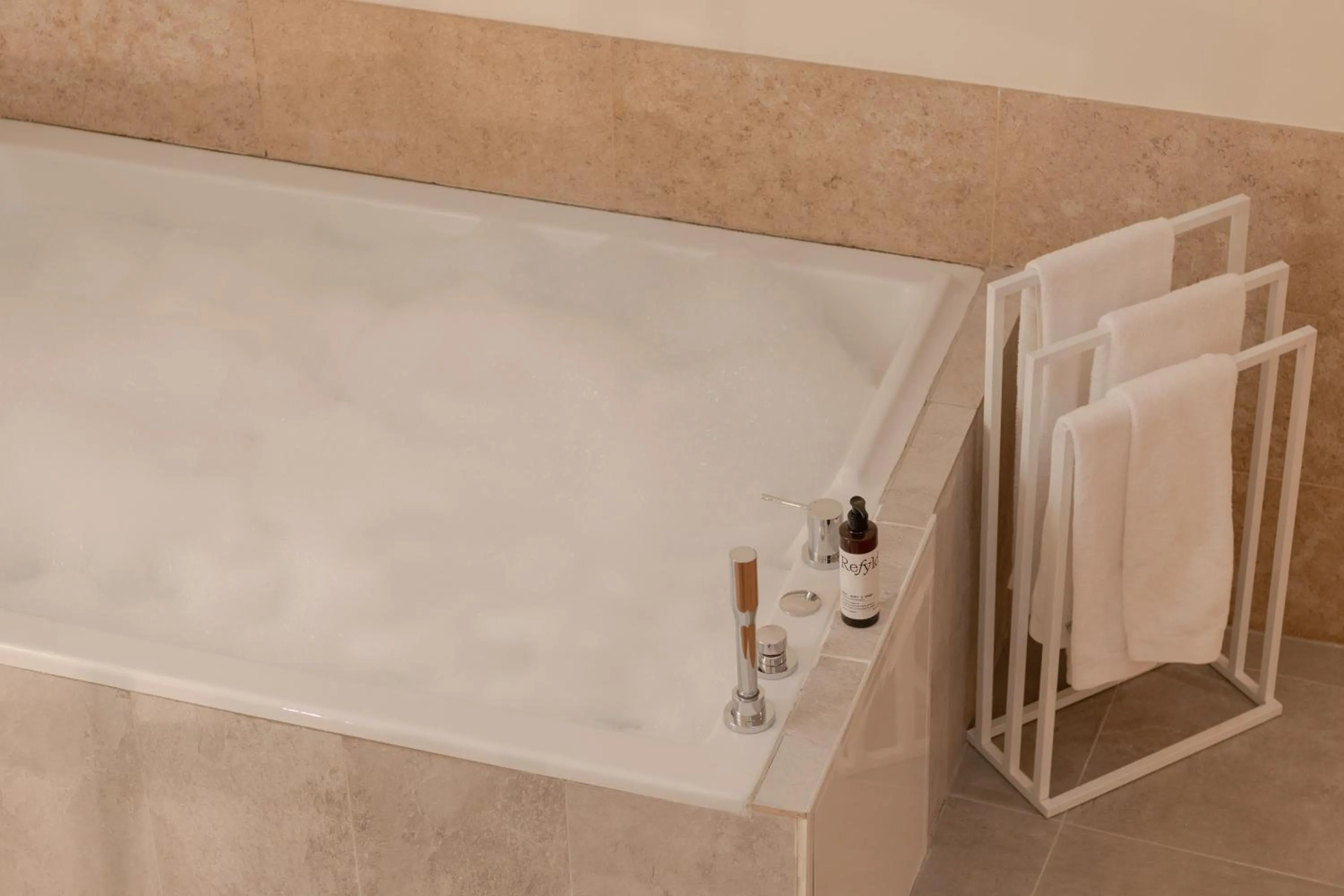 MiHotel Le Gourguillon