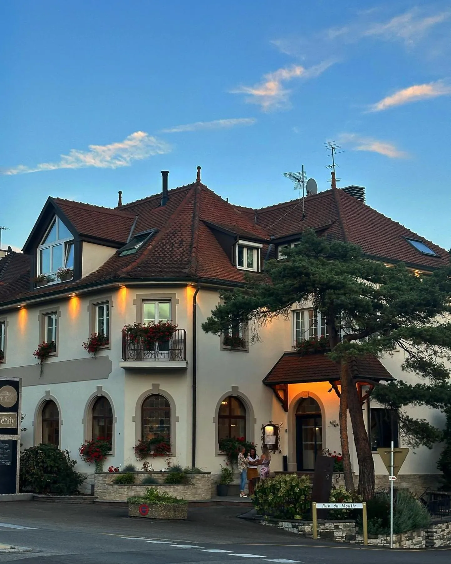 Property building in Maison Jenny Hotel Restaurant & Spa