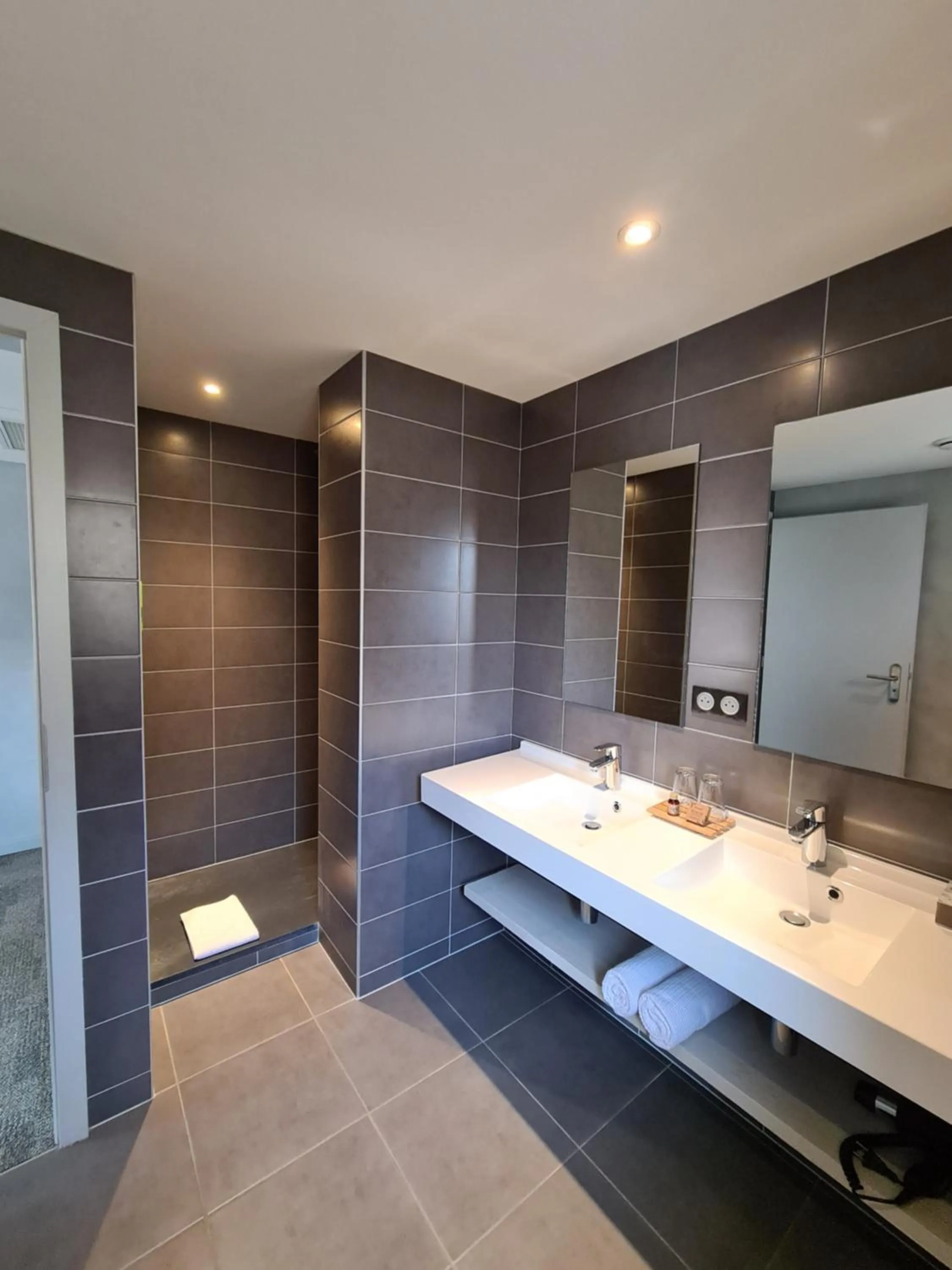 Bathroom in Maison Jenny Hotel Restaurant & Spa