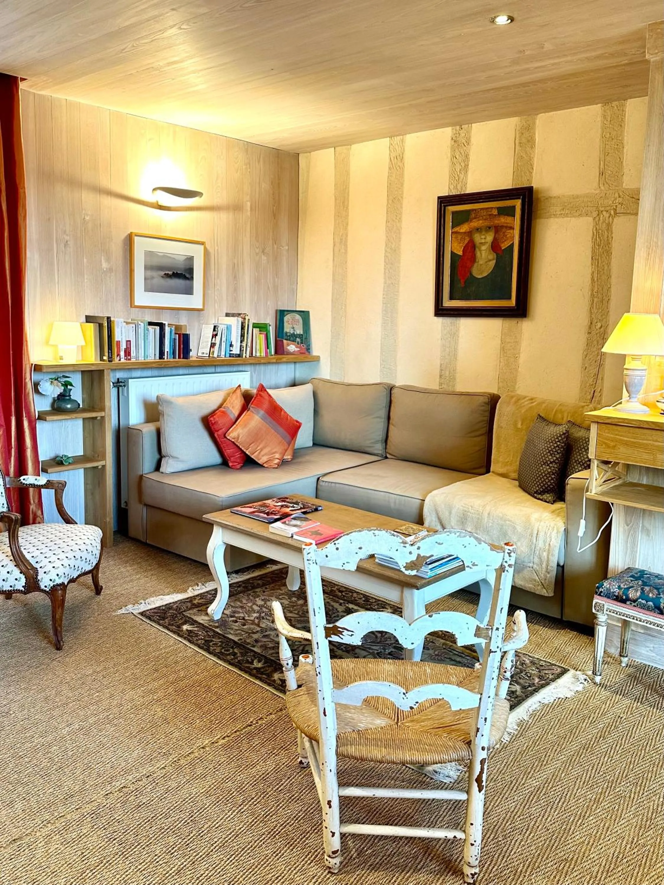 Living room in Logis Saint-Flaceau