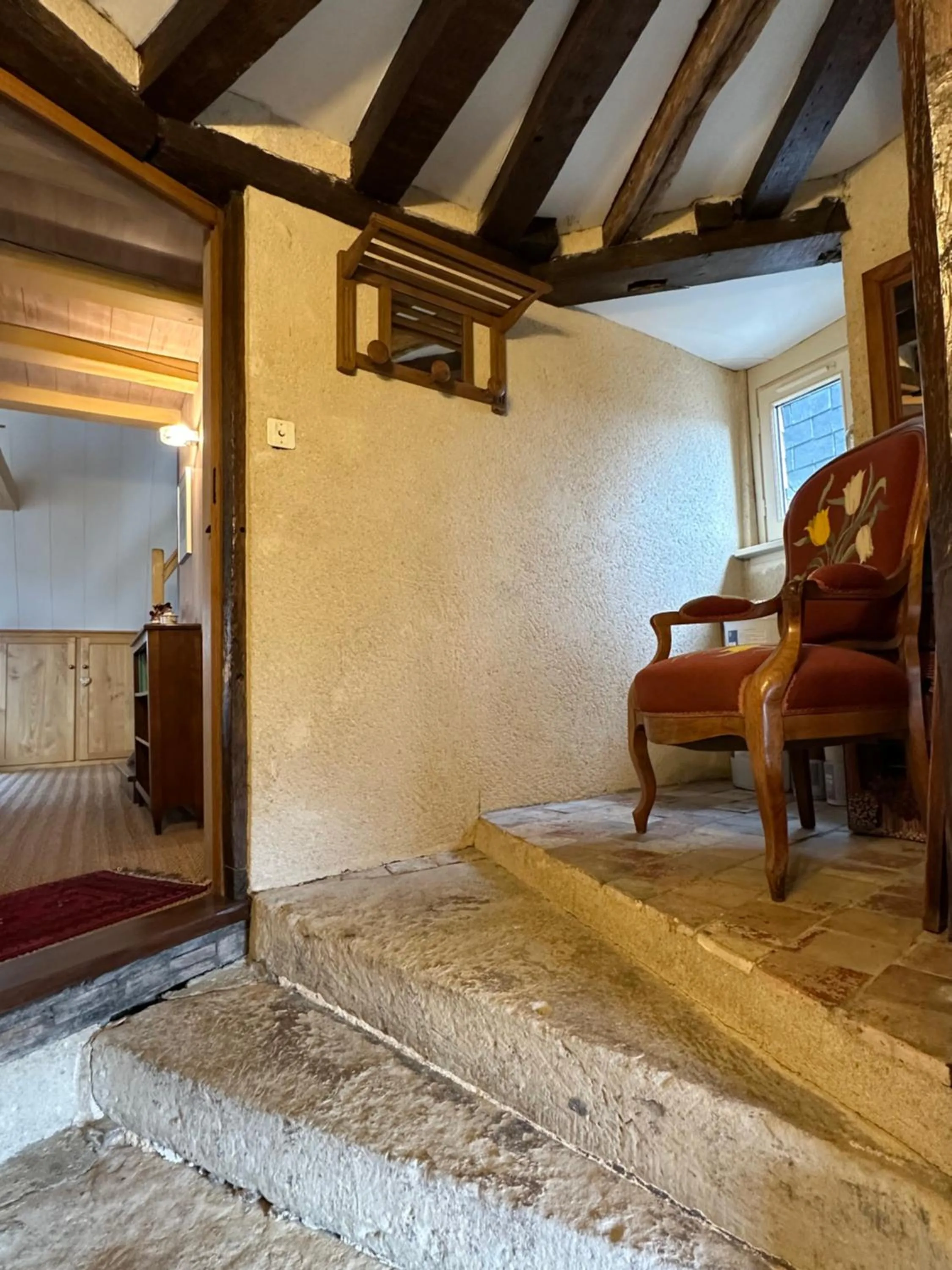 Facade/entrance in Logis Saint-Flaceau