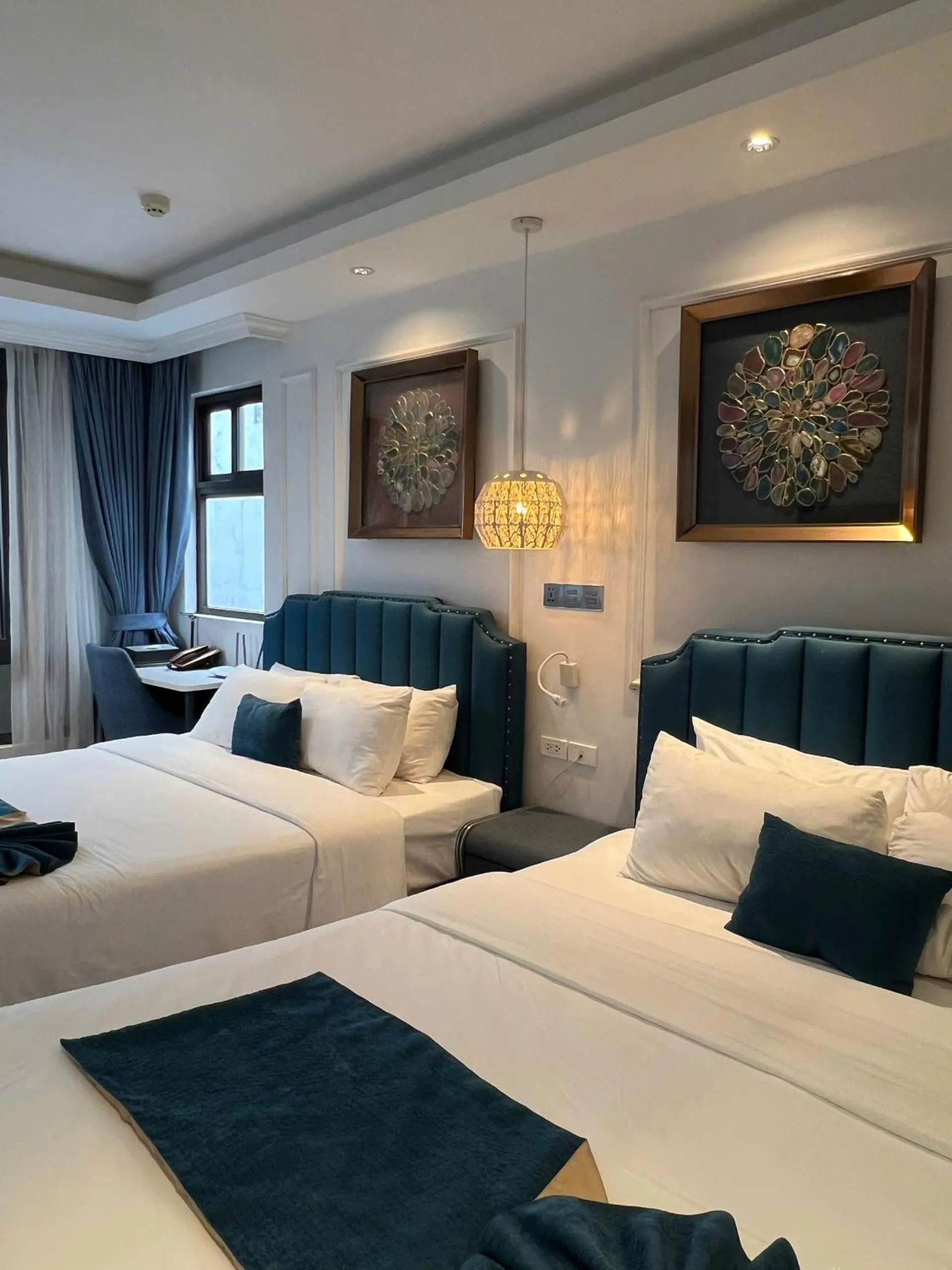 Bed in Hanoi Fiesta Central Hotel and Spa