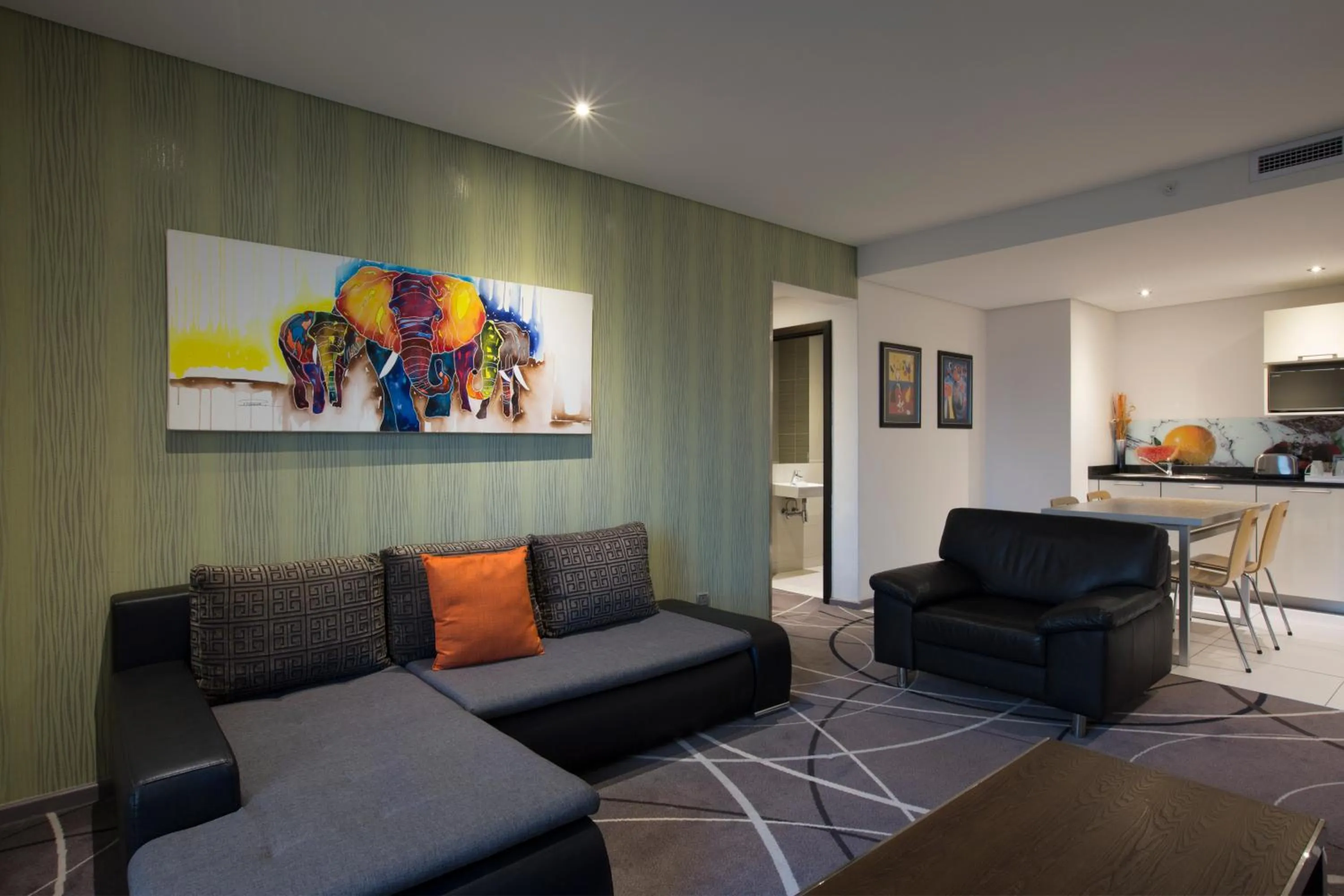 Coffee/tea facilities in Hotel Verde Cape Town Airport