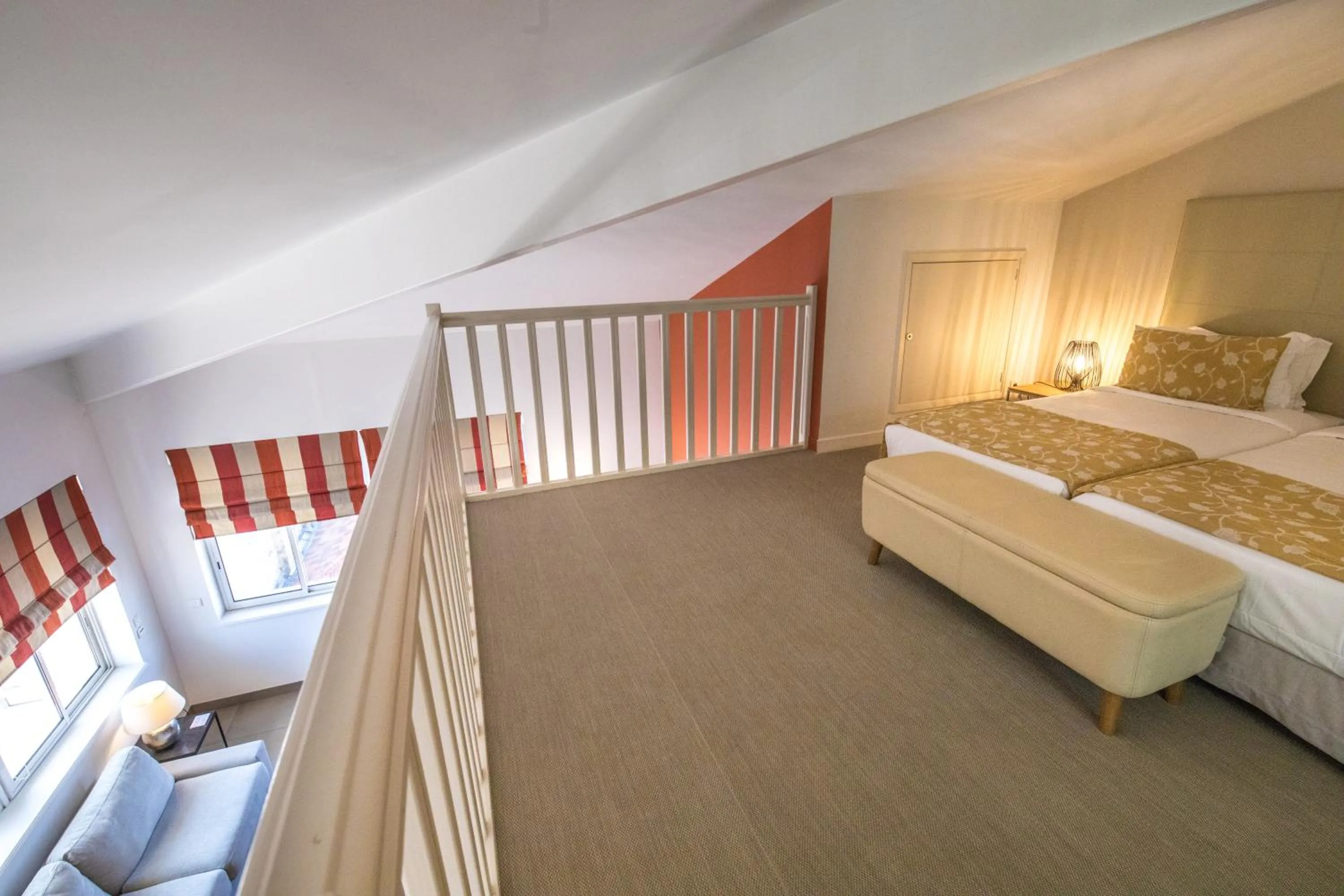 Bed in Cannes Croisette Prestige Apart'hotel