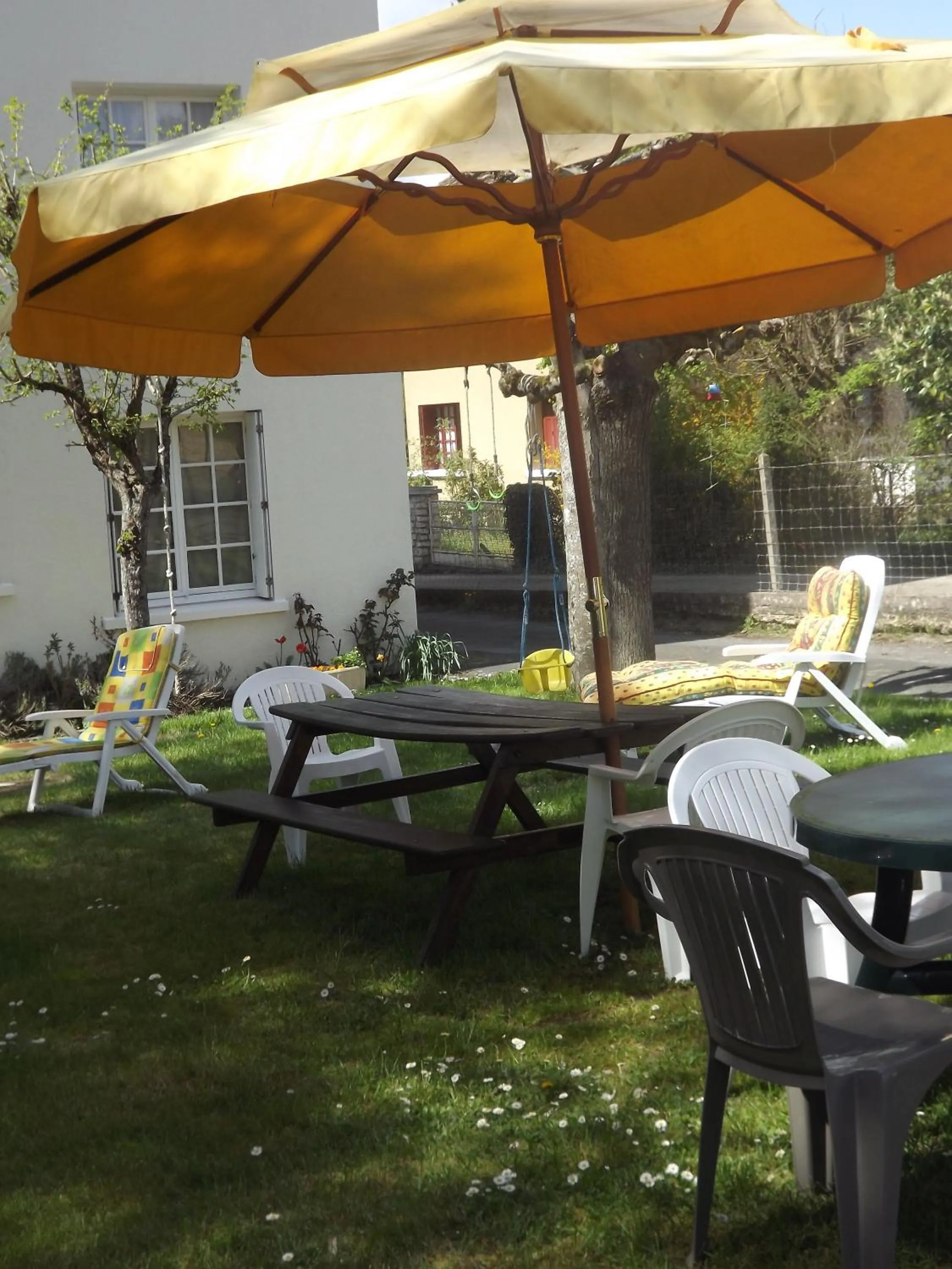 Garden in Hotel de L'Europe, La Roche-Posay