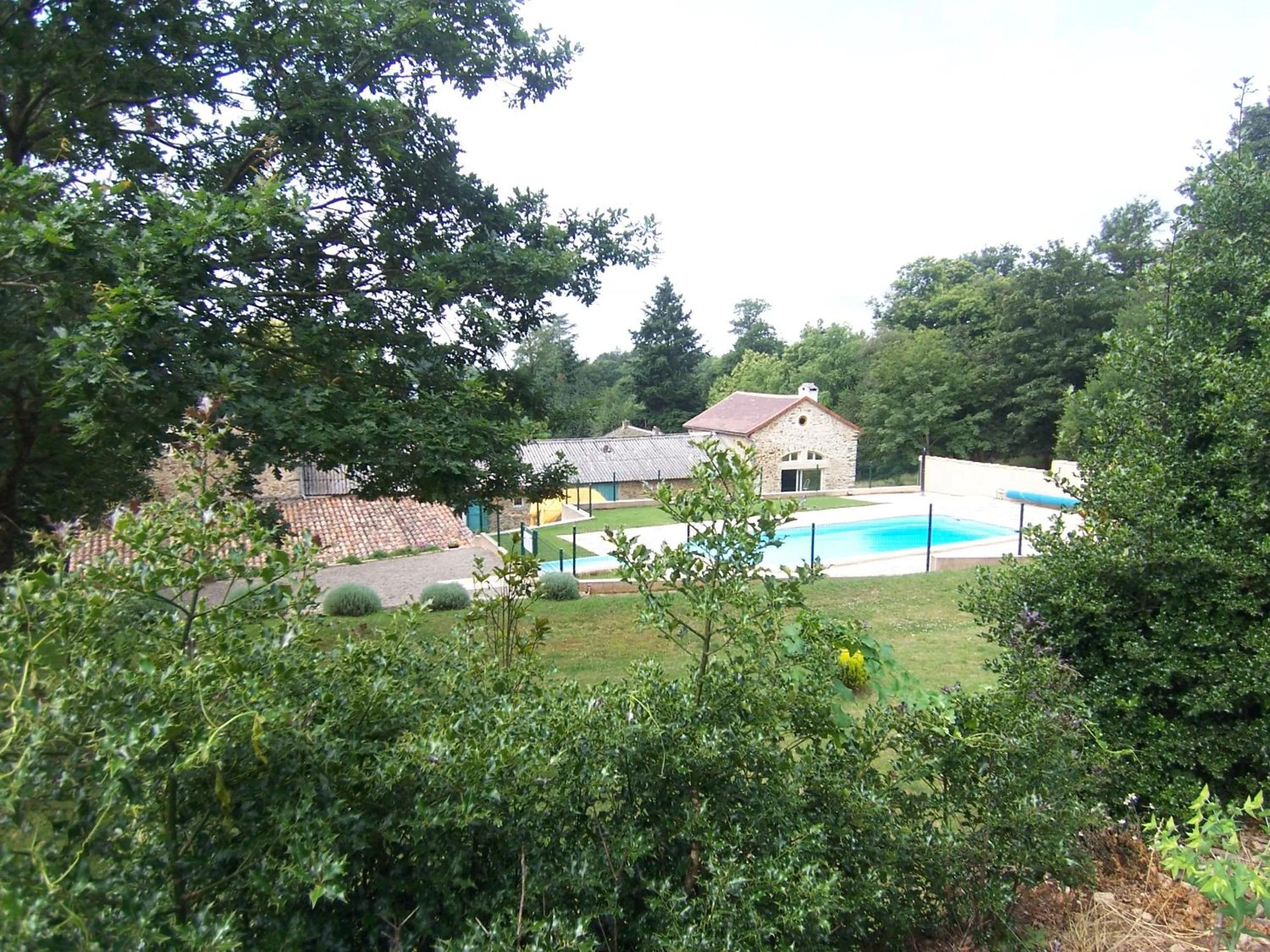Garden view in Domaine de Malouziès