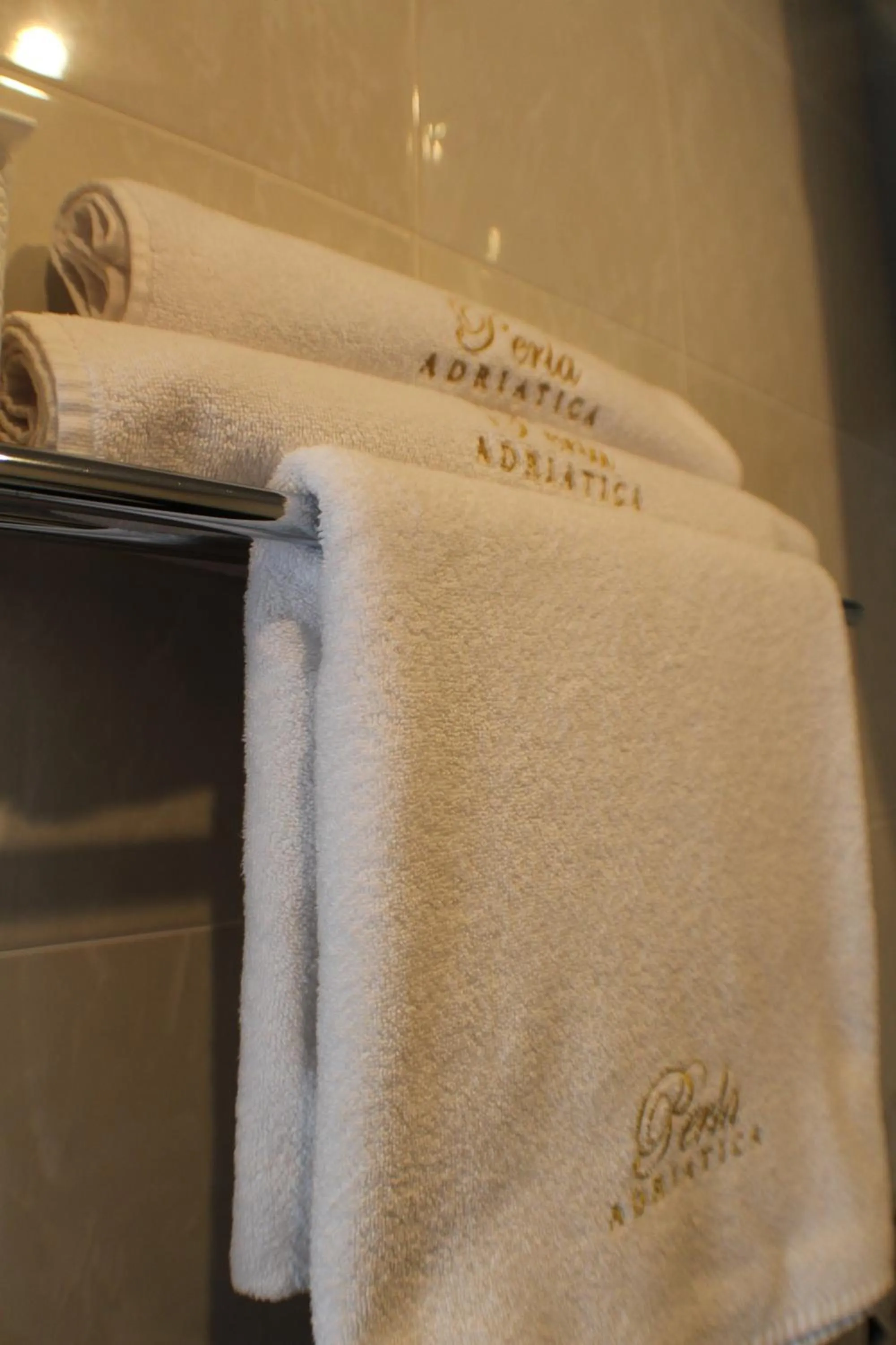 Shower in Montebay Perla