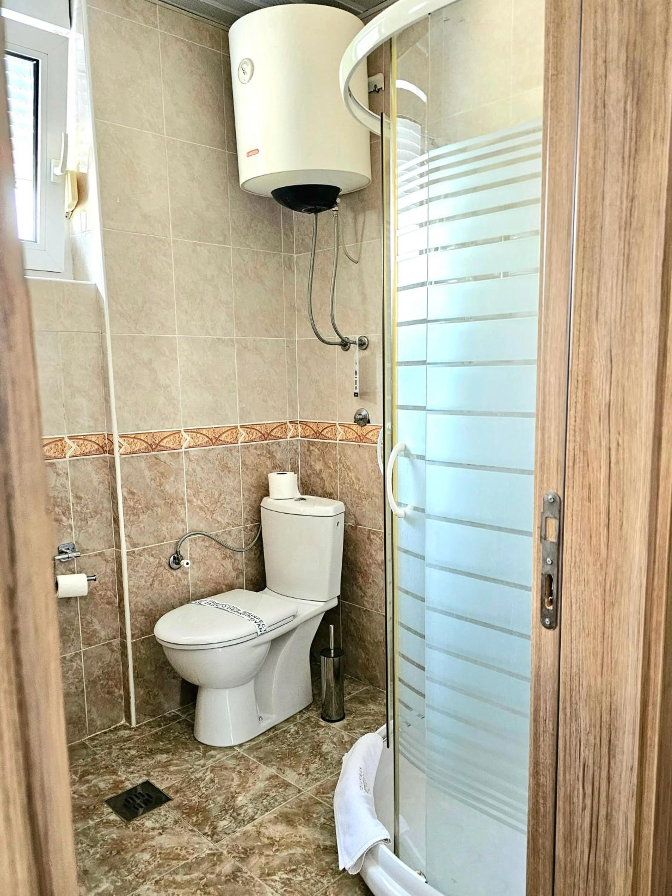 Toilet in Montebay Perla