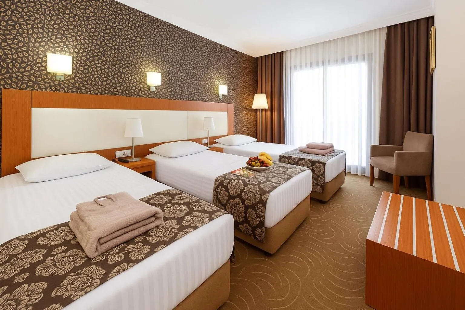 Photo of the whole room, Bed in Grand Hotel Avcılar