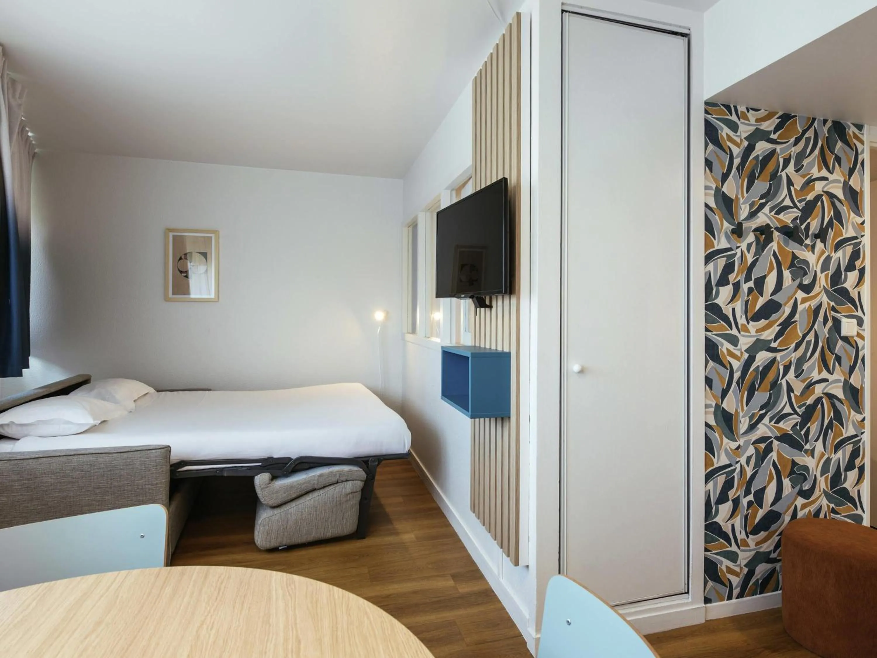 Bedroom, Bed in Aparthotel Adagio Access Paris La Villette
