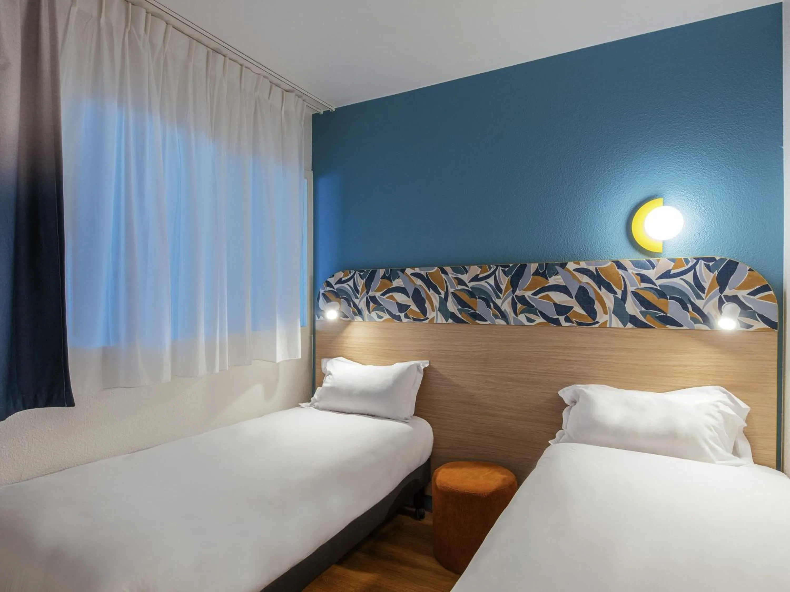 Bedroom, Bed in Aparthotel Adagio Access Paris La Villette