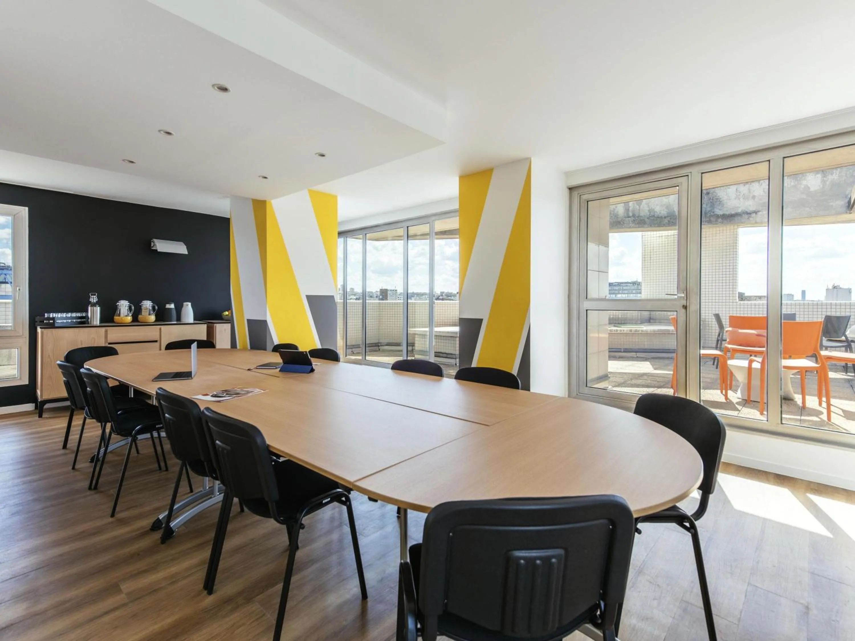 Meeting/conference room in Aparthotel Adagio Access Paris La Villette