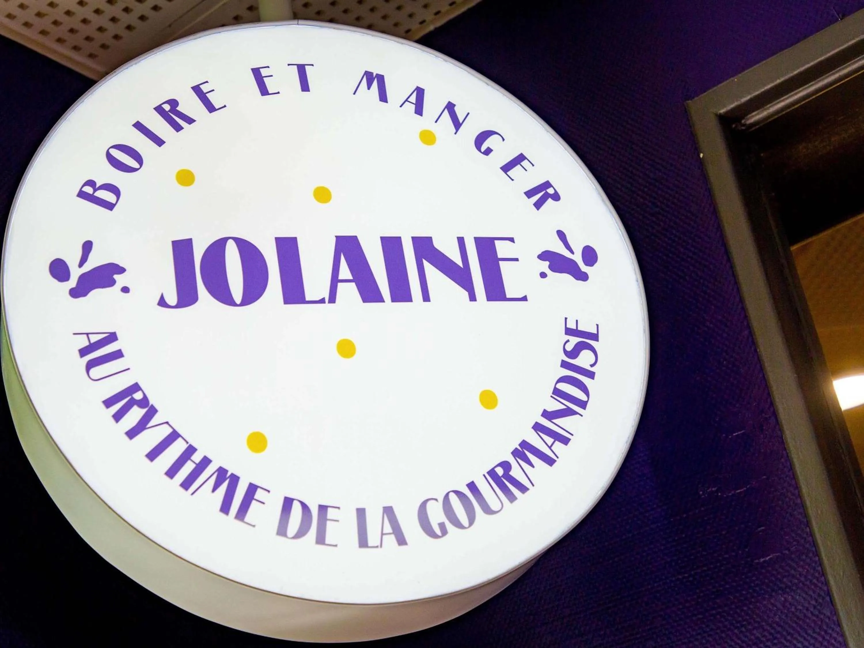 Restaurant/places to eat in ibis Salon de Provence