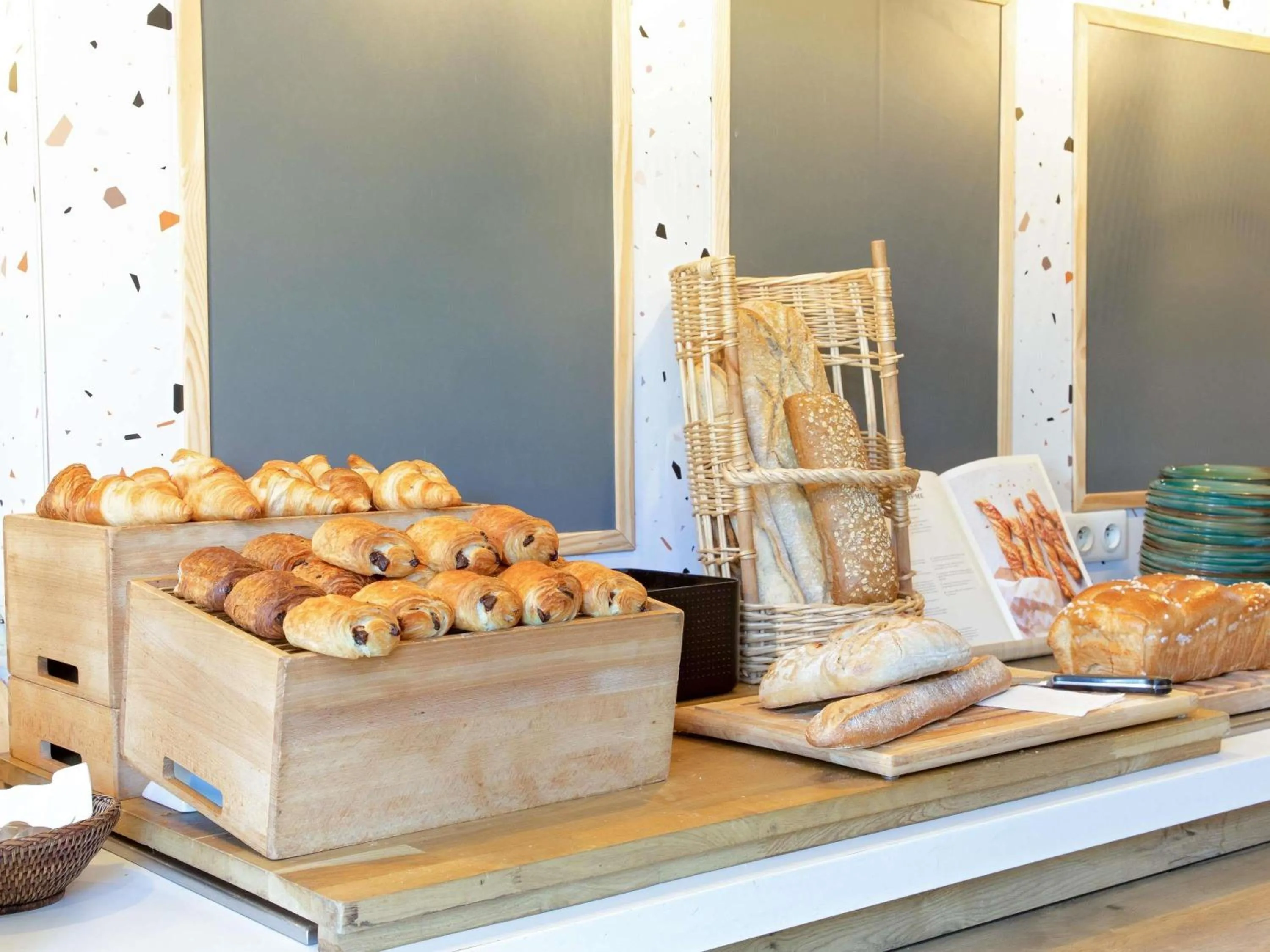 Breakfast in ibis Salon de Provence