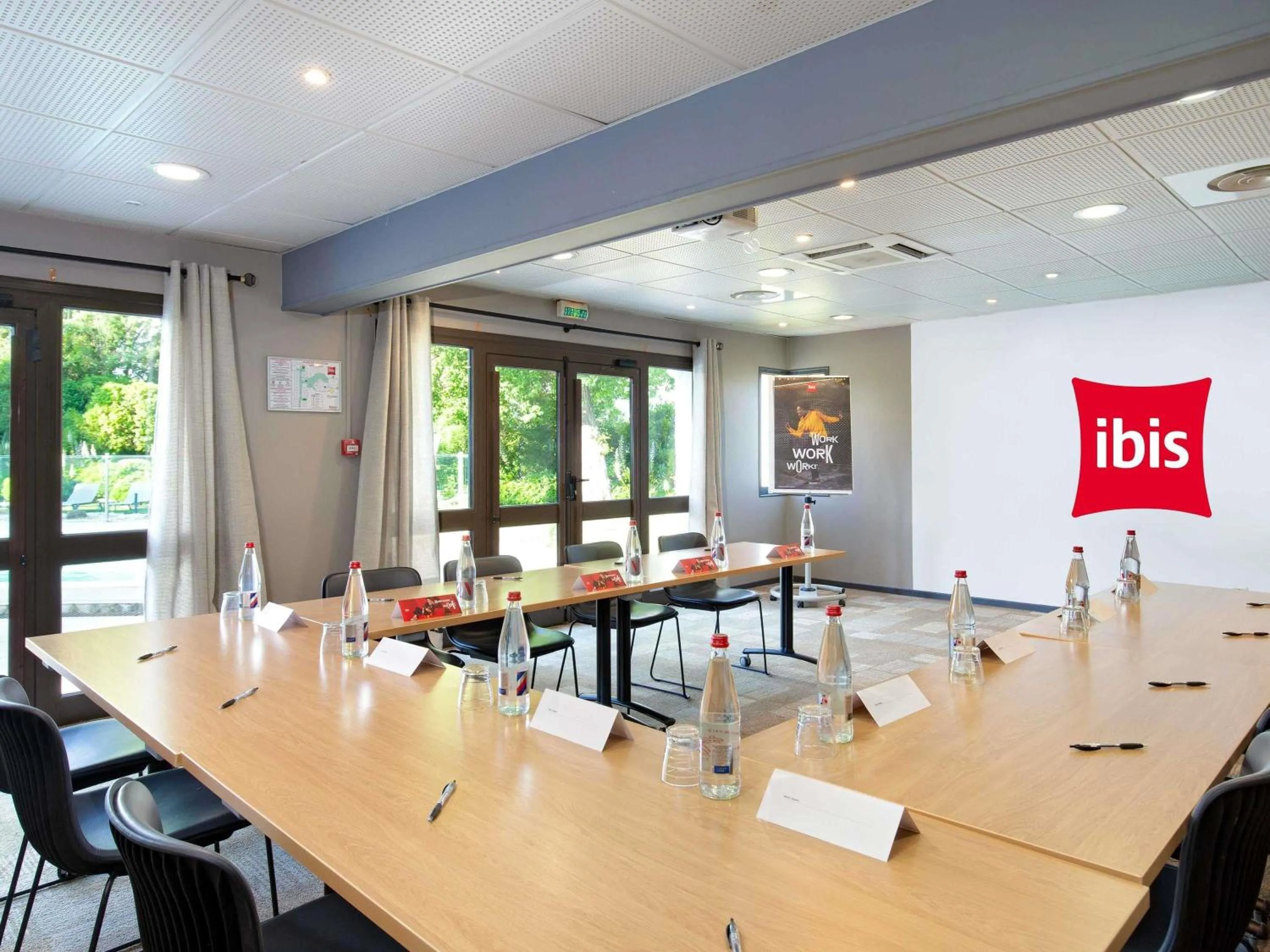 Meeting/conference room in ibis Salon de Provence