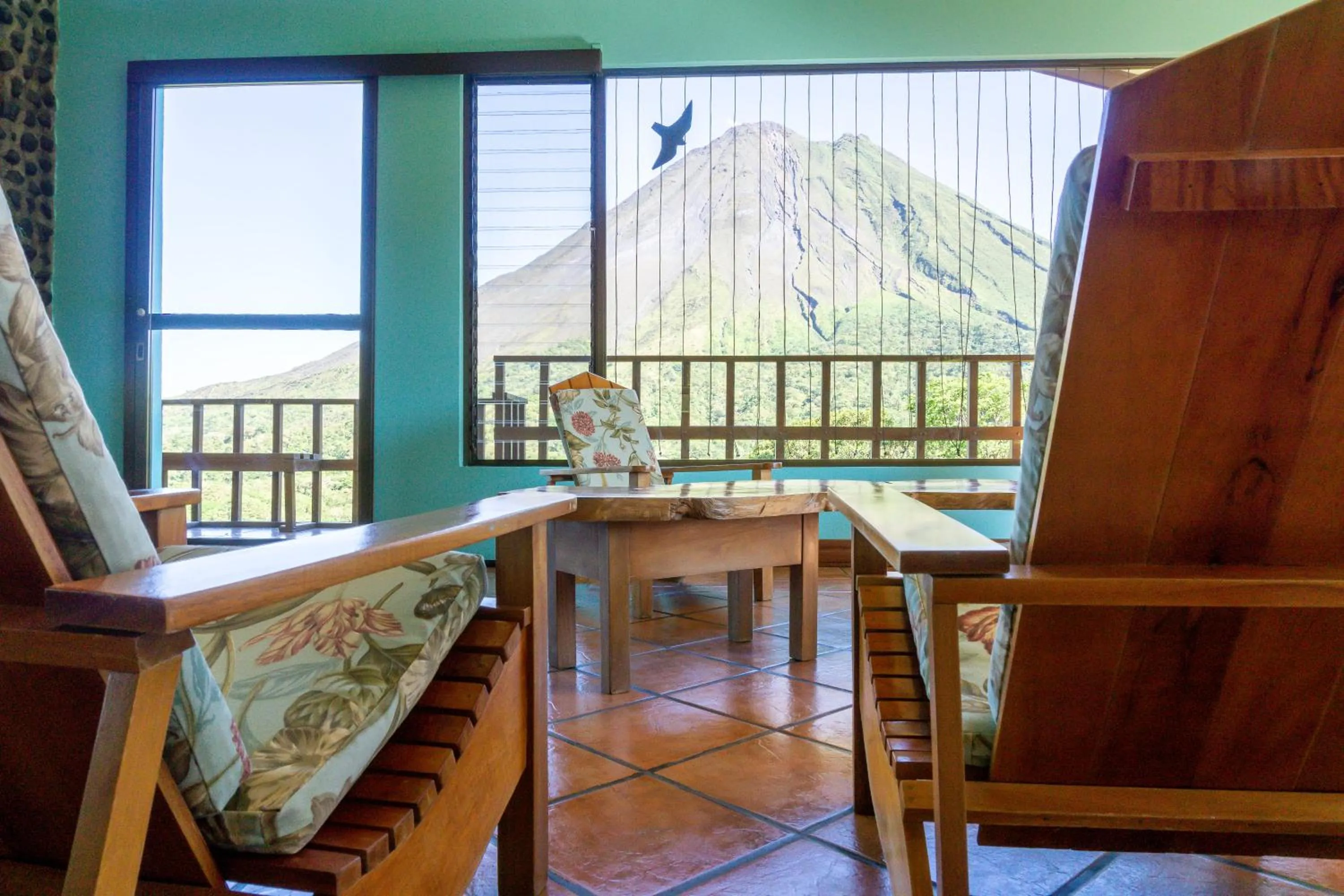Living room in Arenal Observatory Lodge & Trails