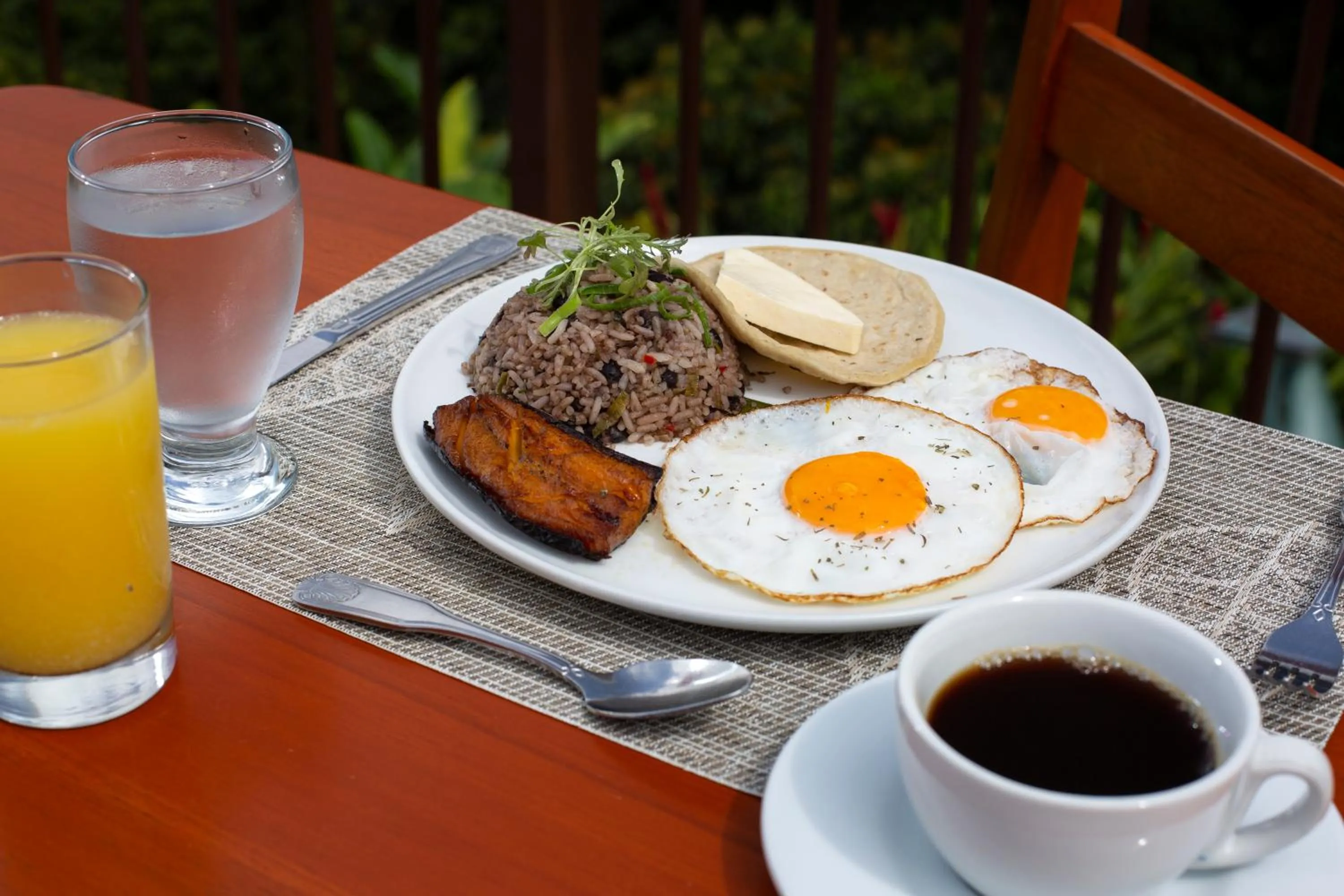 Breakfast in Arenal Observatory Lodge & Trails