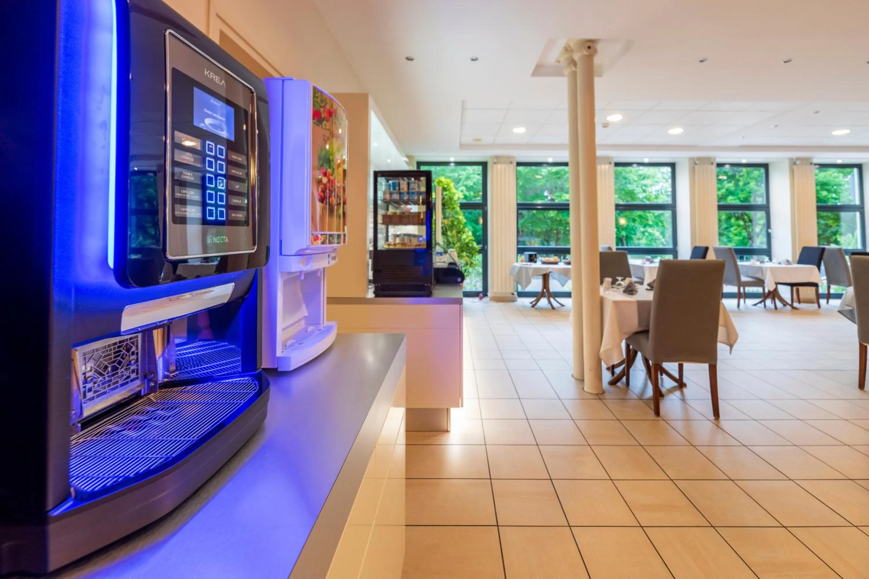 Breakfast in HOTEL CERISE - LES SOURCES Luxeuil-les-Bains