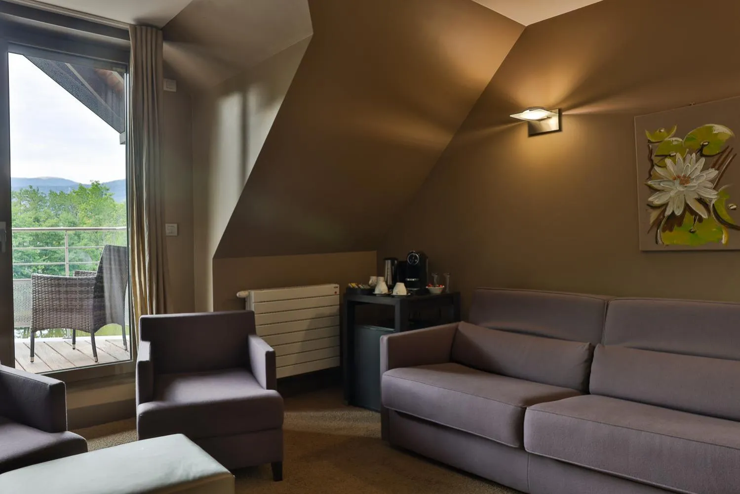 Bedroom in Hotel Du Lac