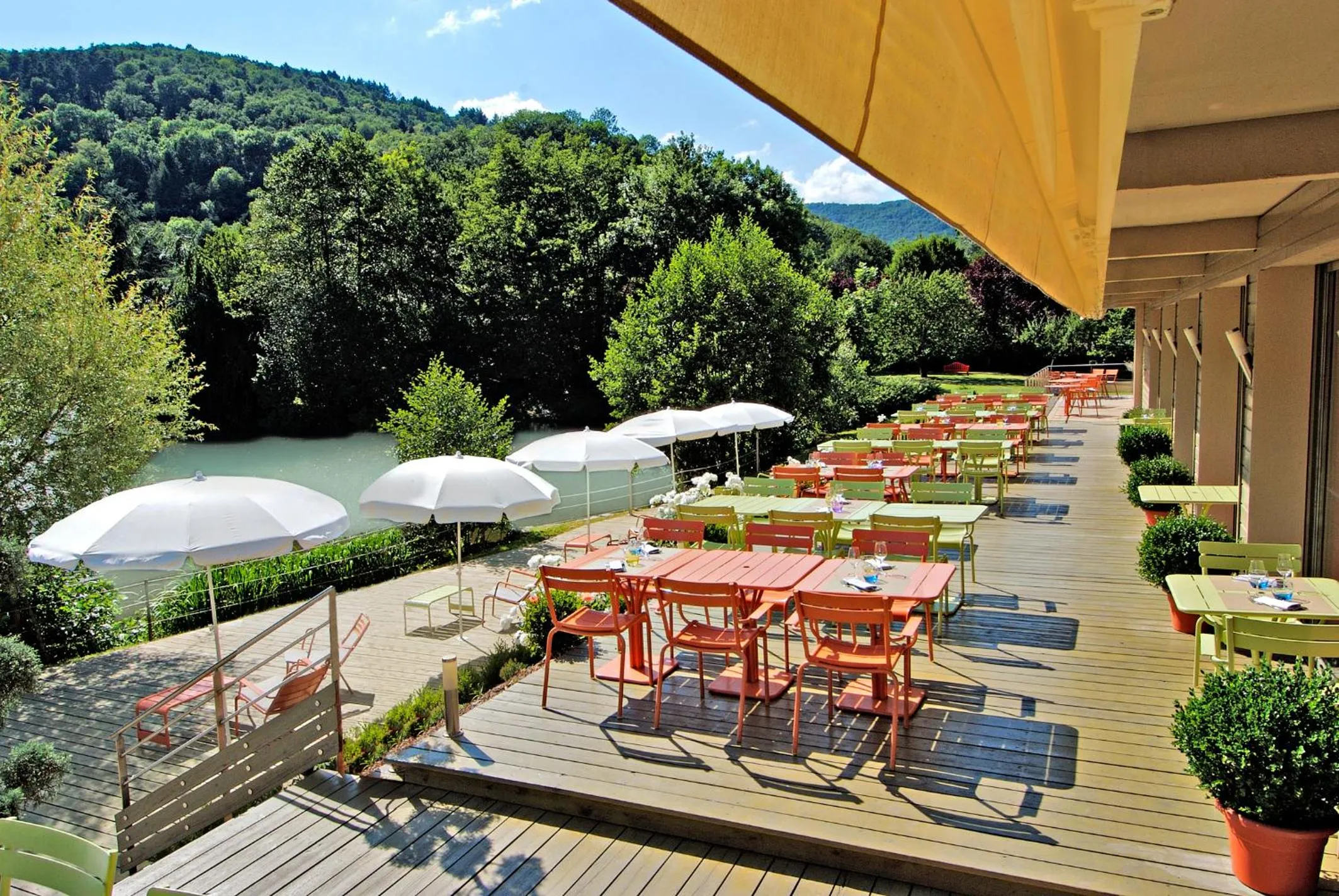 Patio in Hotel Du Lac