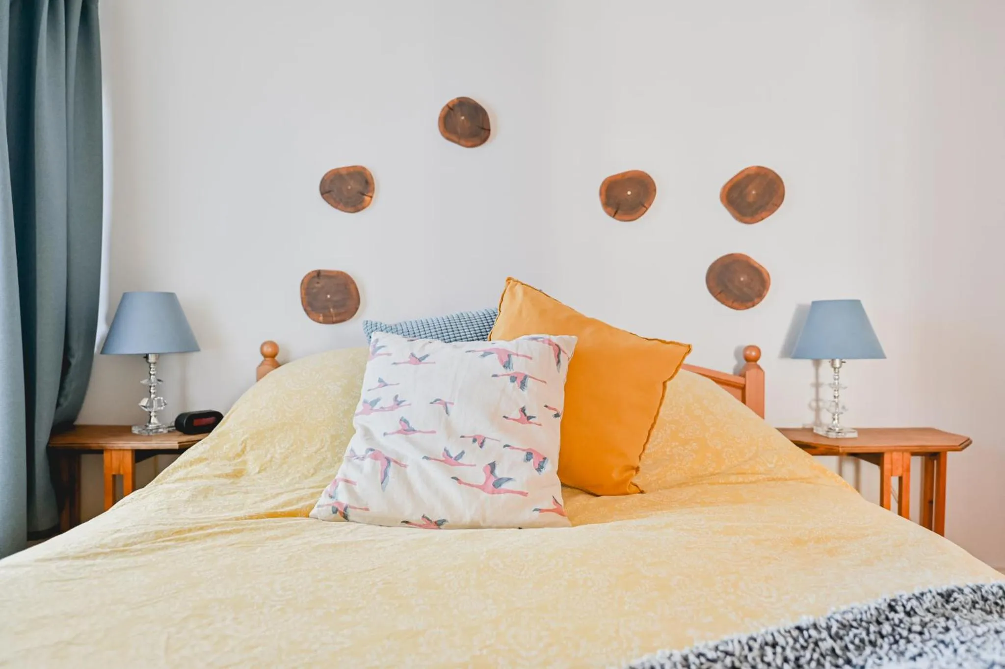 Bed in L'Auberge du QG