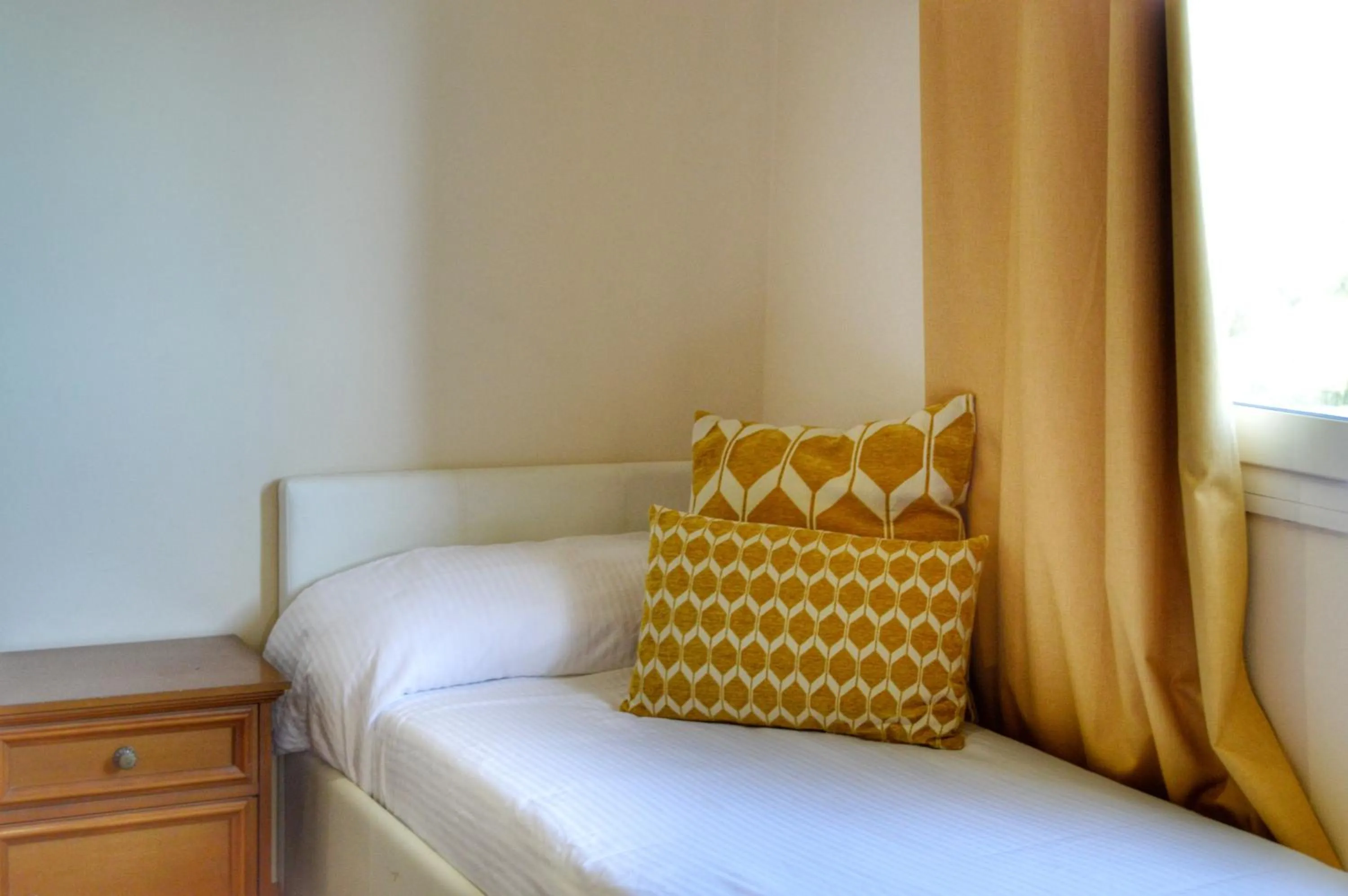 Bedroom, Bed in Castellu Rossu