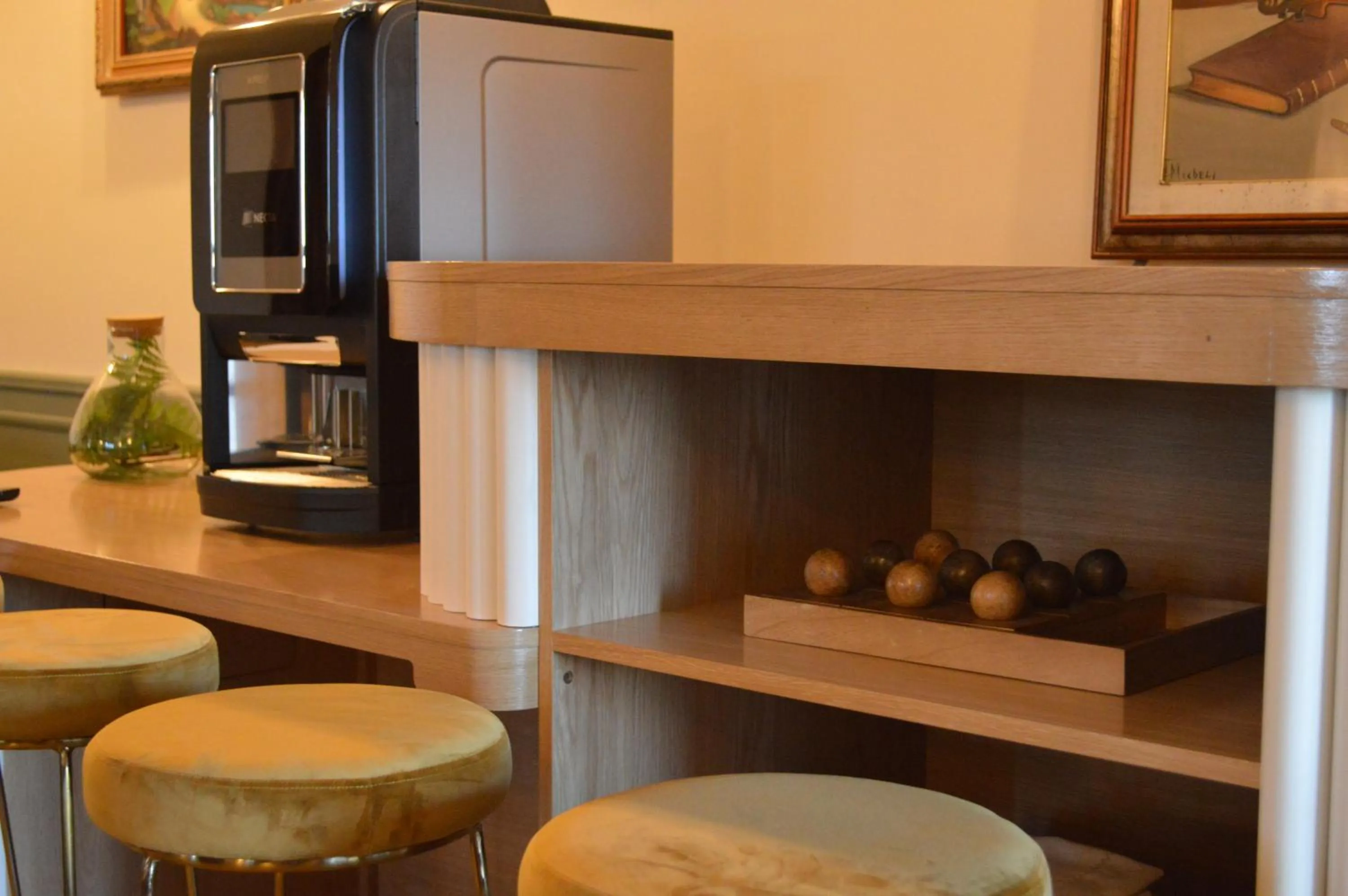 Lounge or bar in Castellu Rossu