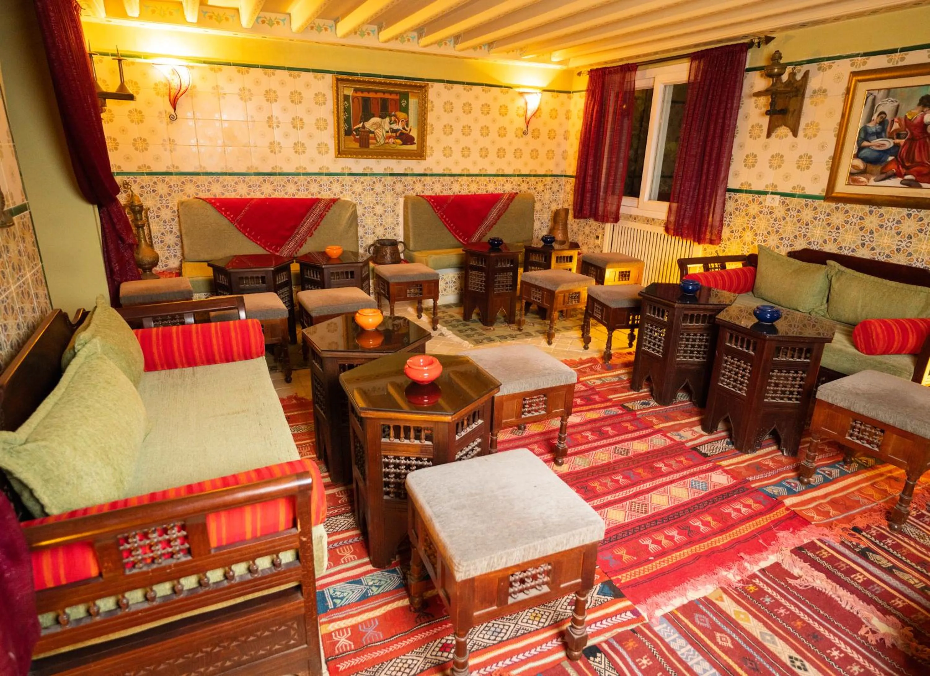 Coffee/tea facilities in Eden Yasmine Resort & Spa