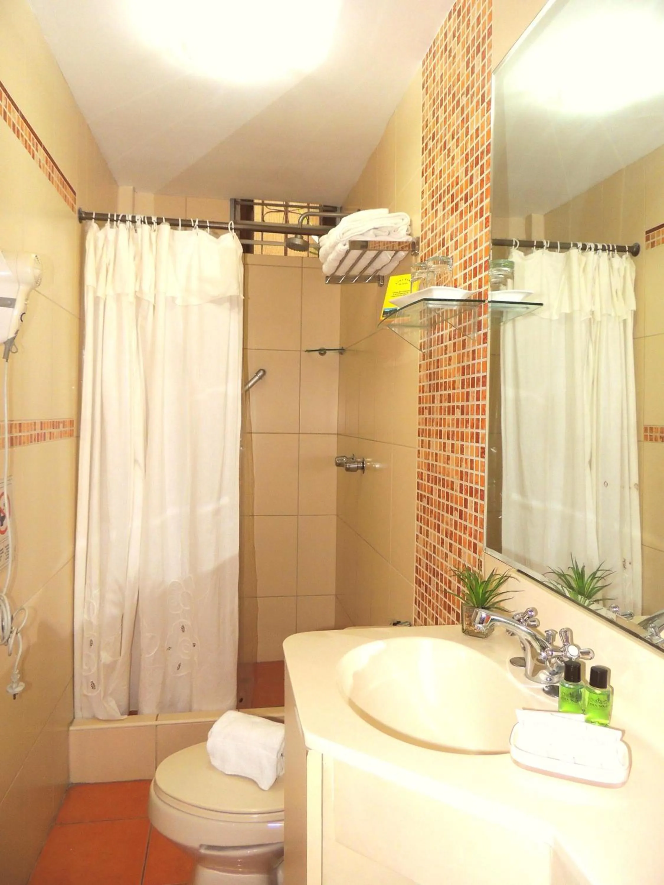 Bathroom in Lima Wari Hotel Boutique