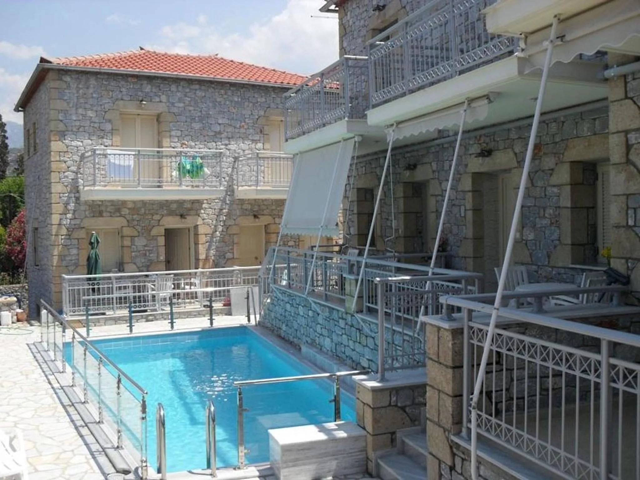 Property building in Manoleas Villas - Apartment 6