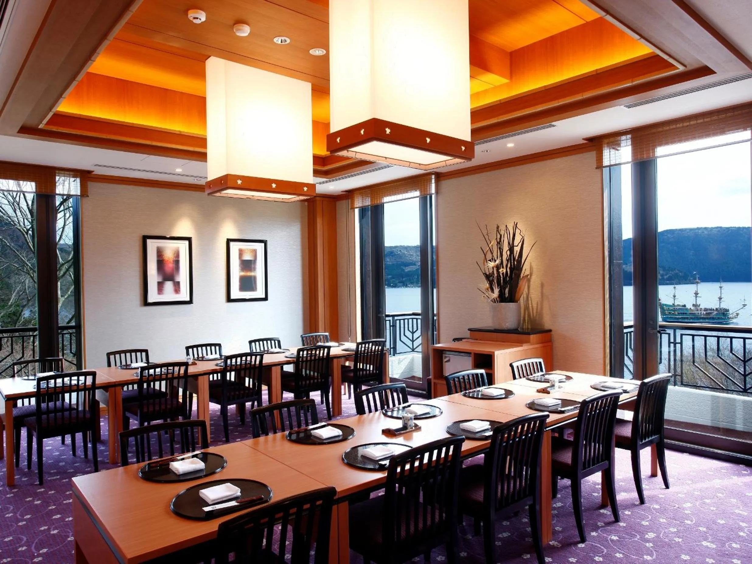 Restaurant/places to eat in Odakyu Hotel de Yama