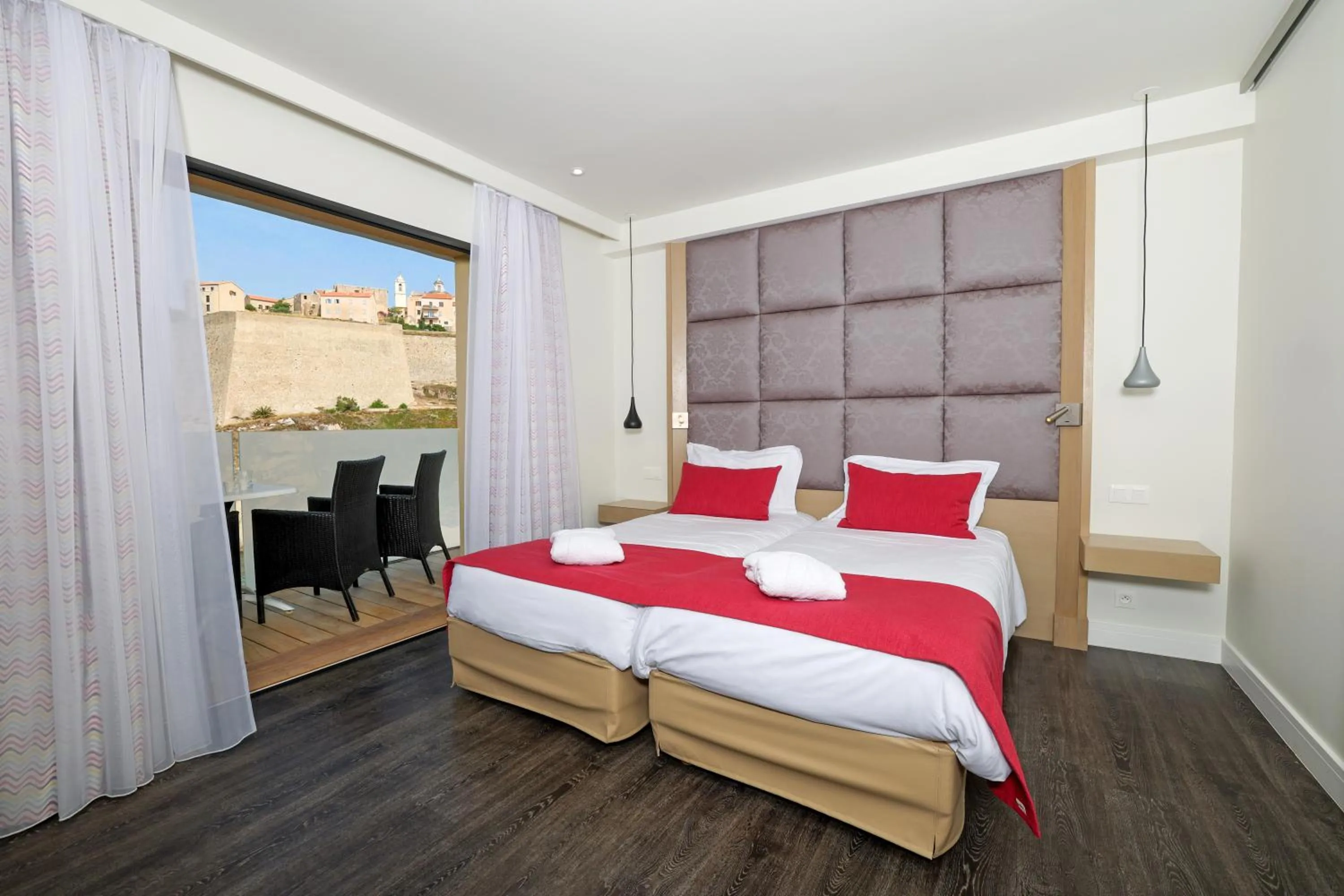 Photo of the whole room in Hotel Saint Christophe